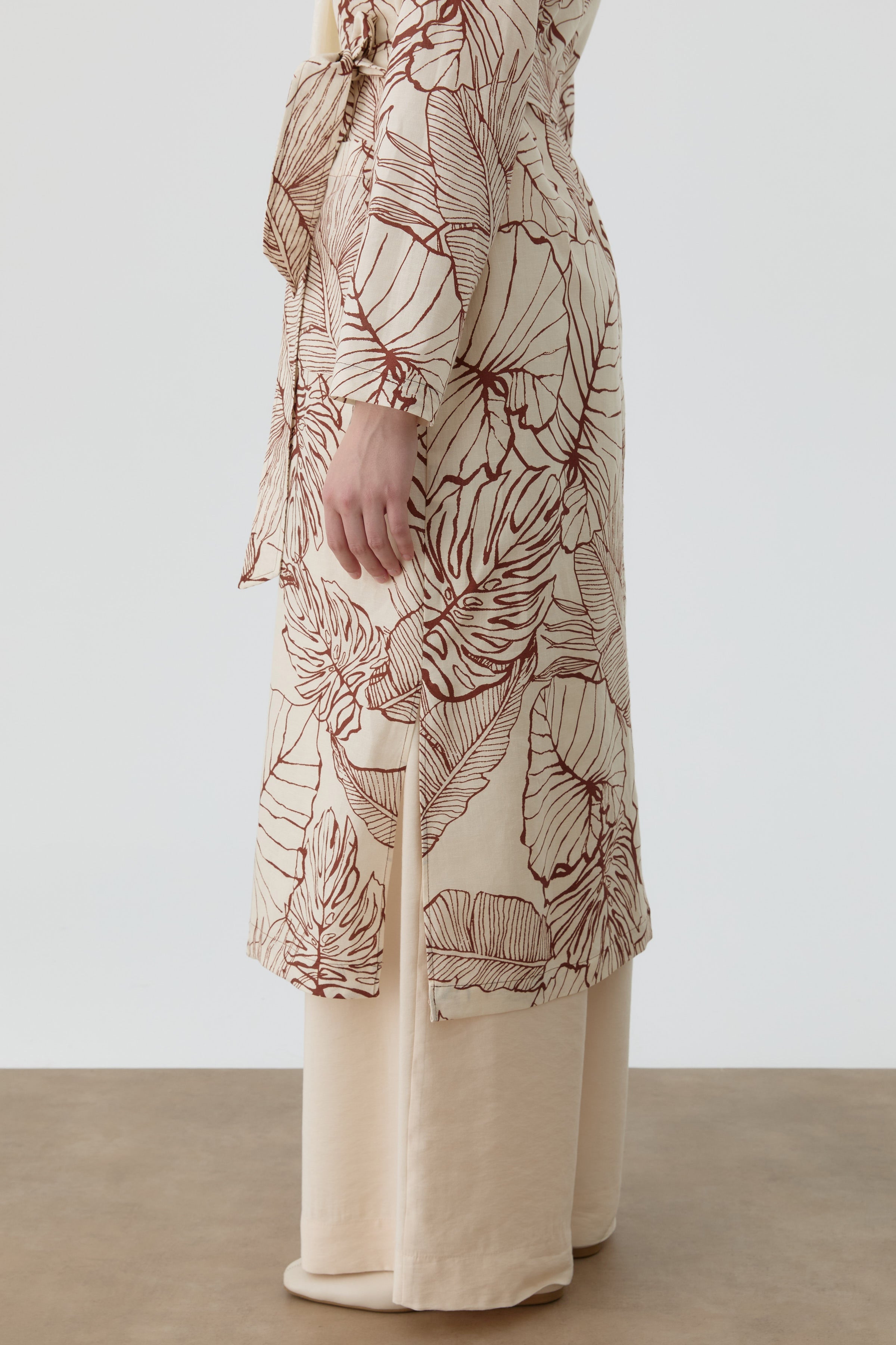 Floral Desenli Keten Trençkot - Bej TUGBA