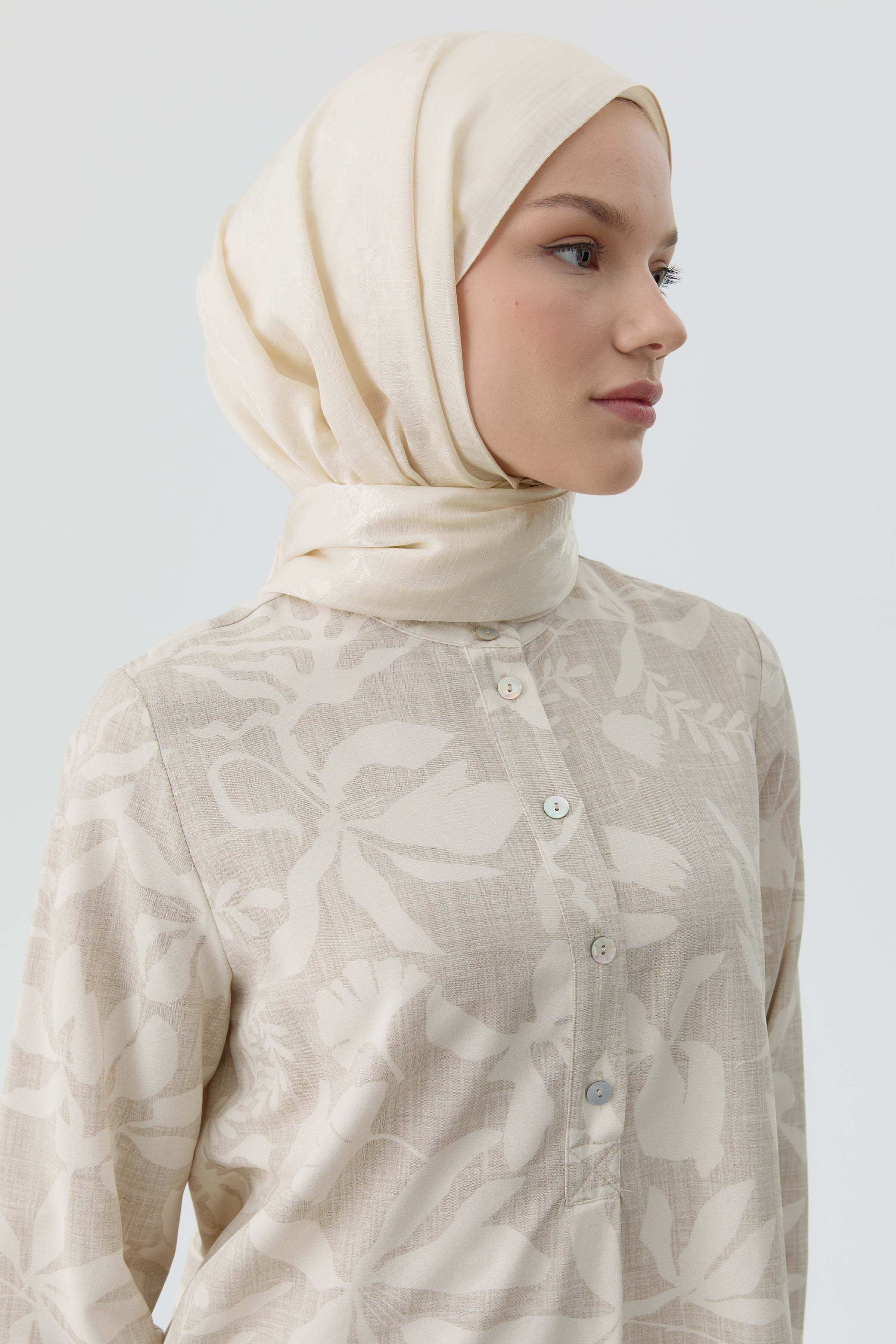 Floral Desenli Tunik - Bej TUGBA