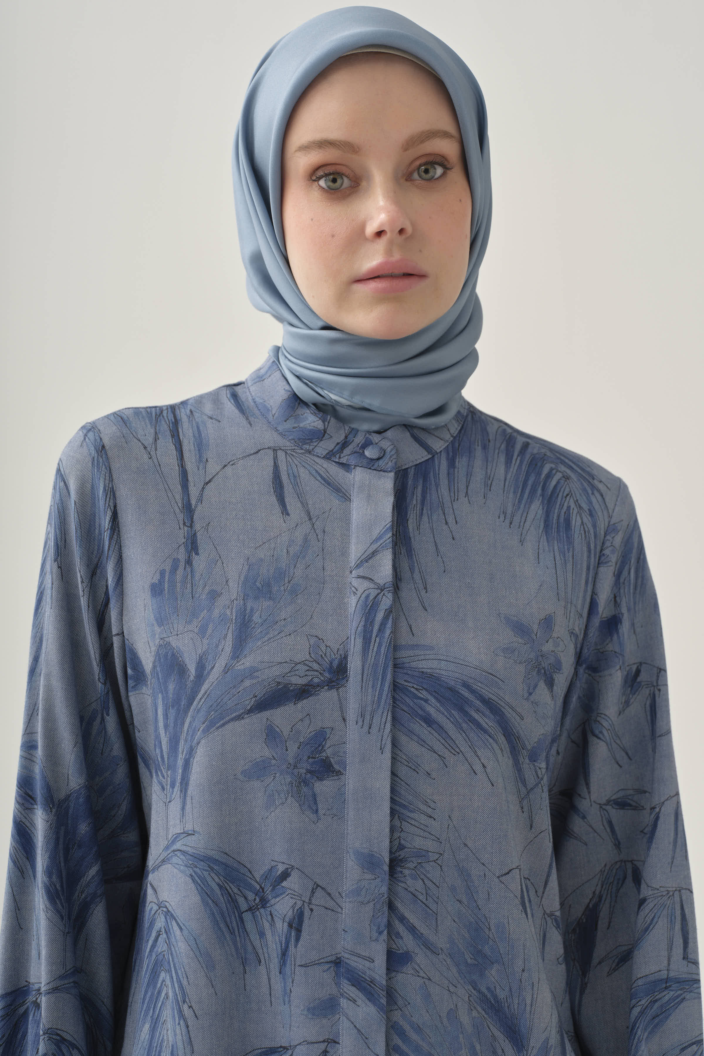 Floral Desenli Tunik - İndigo TUGBA