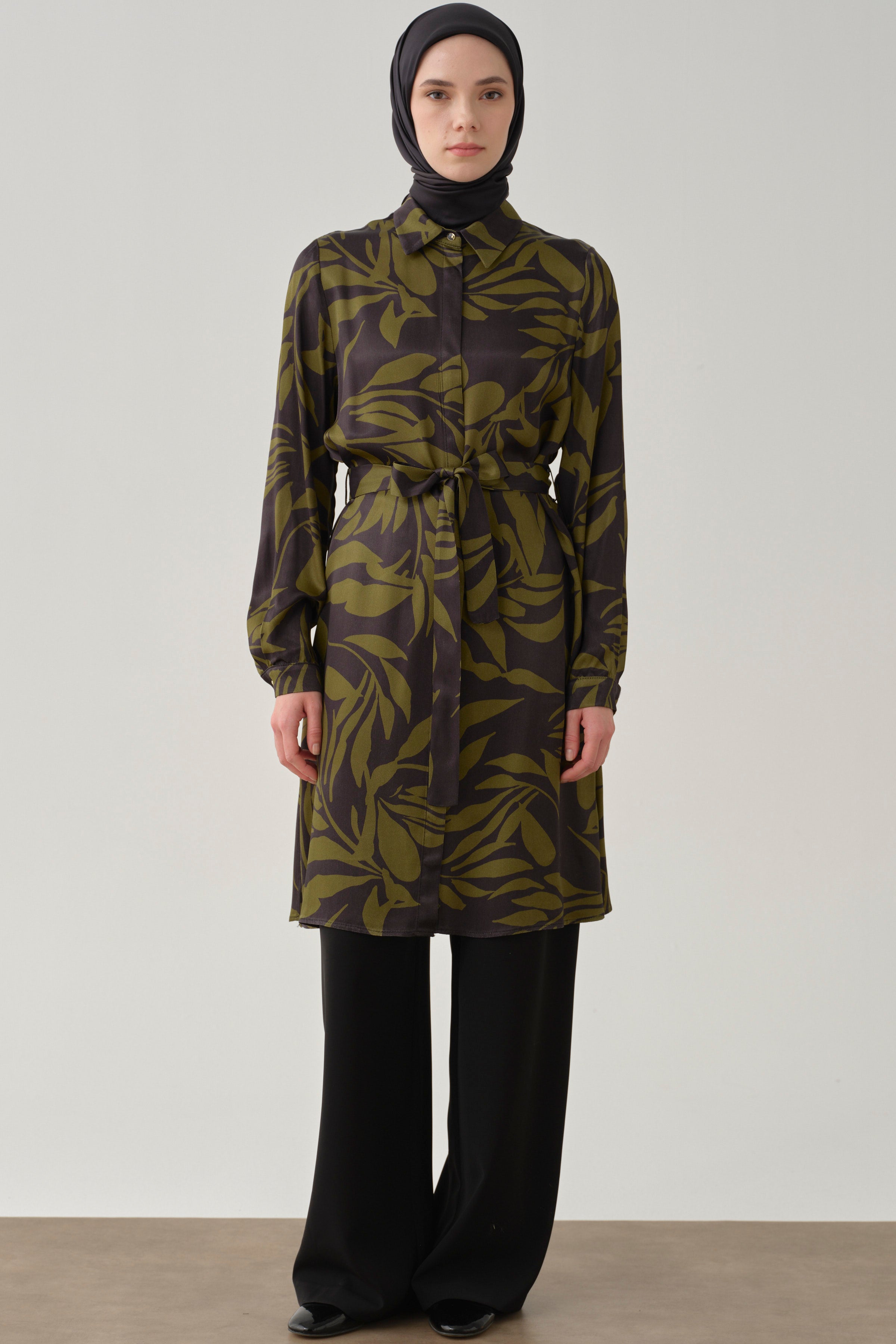 Floral Desenli Viskon Tunik - Olive TUGBA