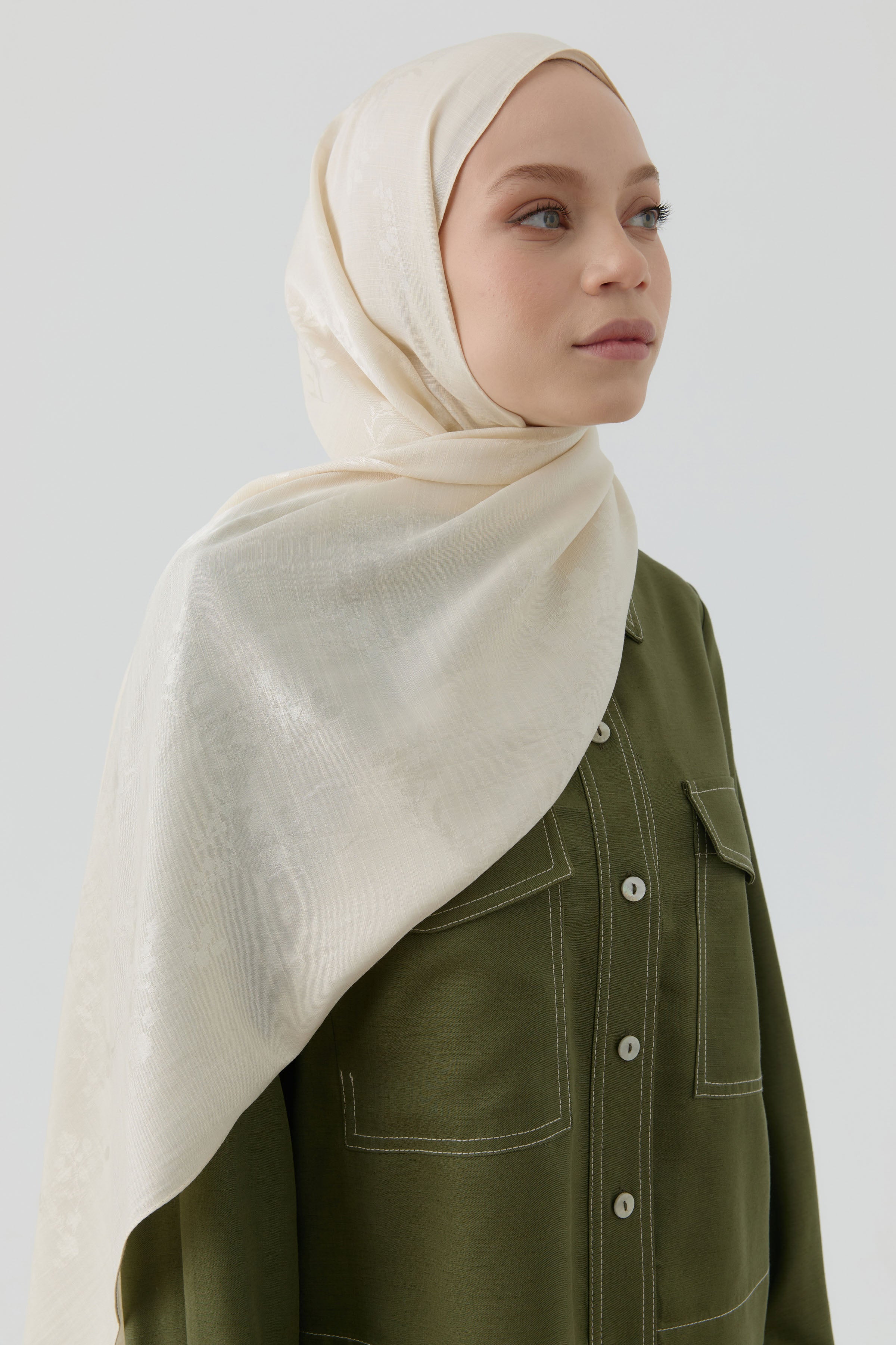 Floral Jakar Naturel Şal - Krem TUGBA