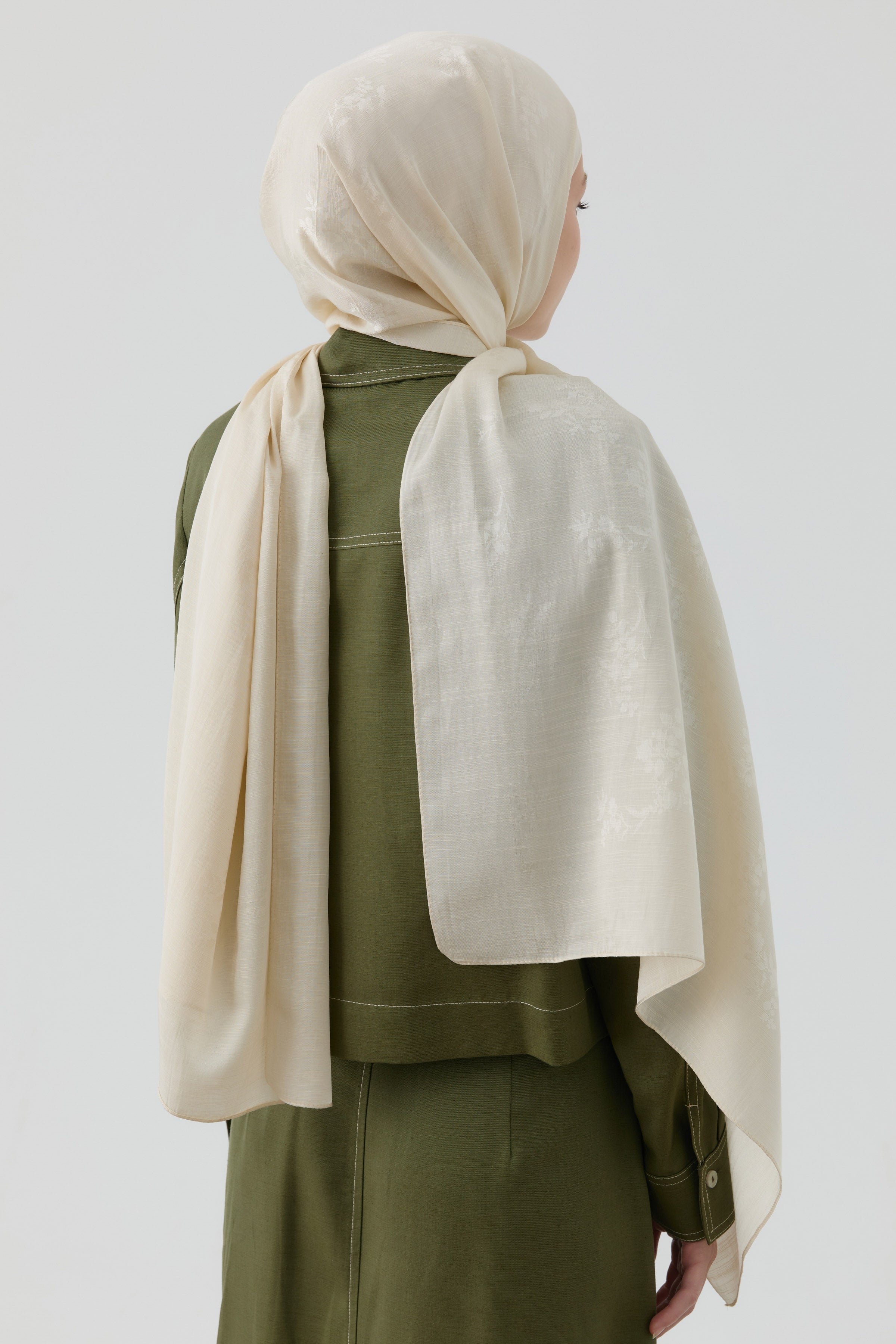 Floral Jakar Naturel Şal - Krem TUGBA