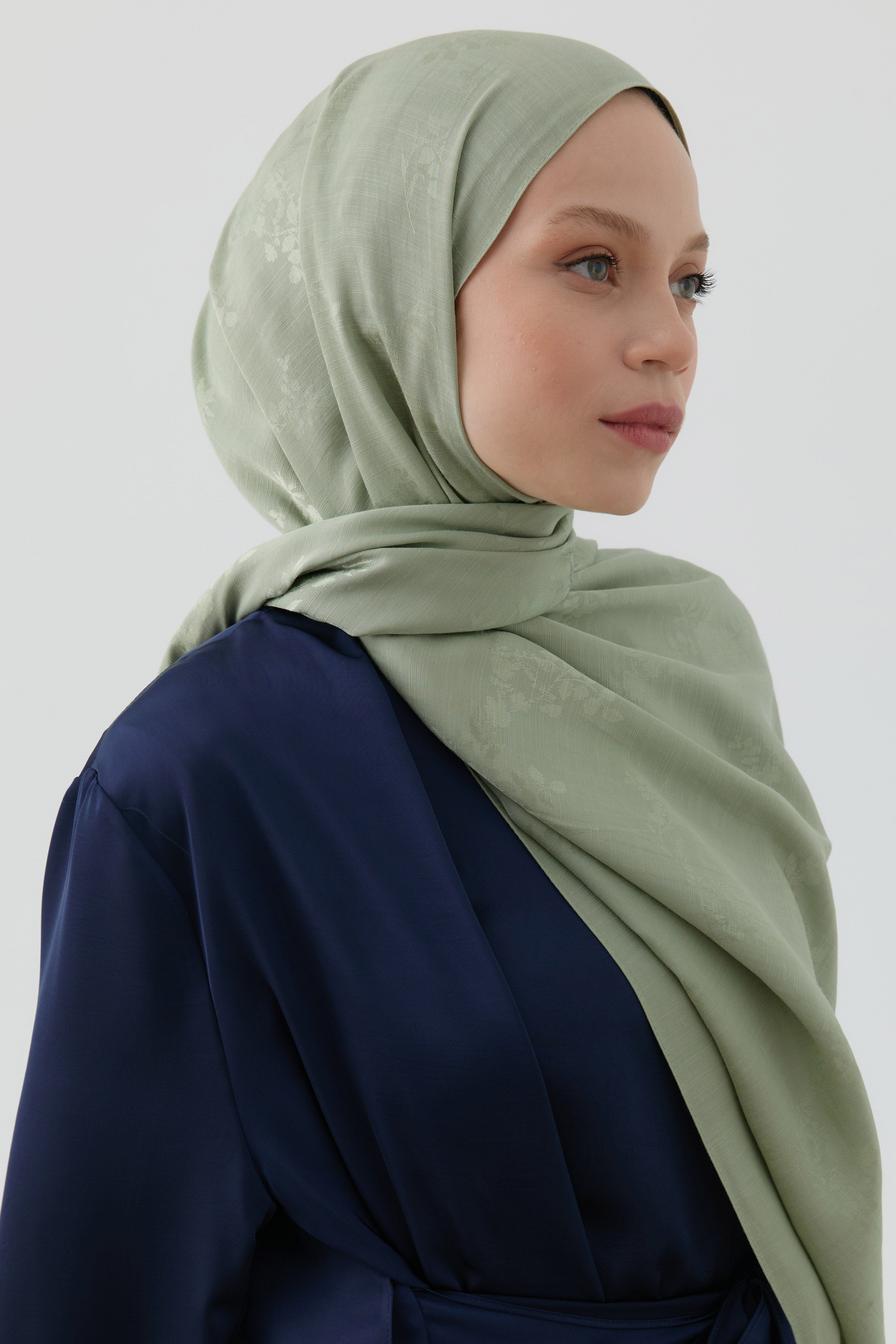 Floral Jakar Naturel Şal - Mint TUGBA