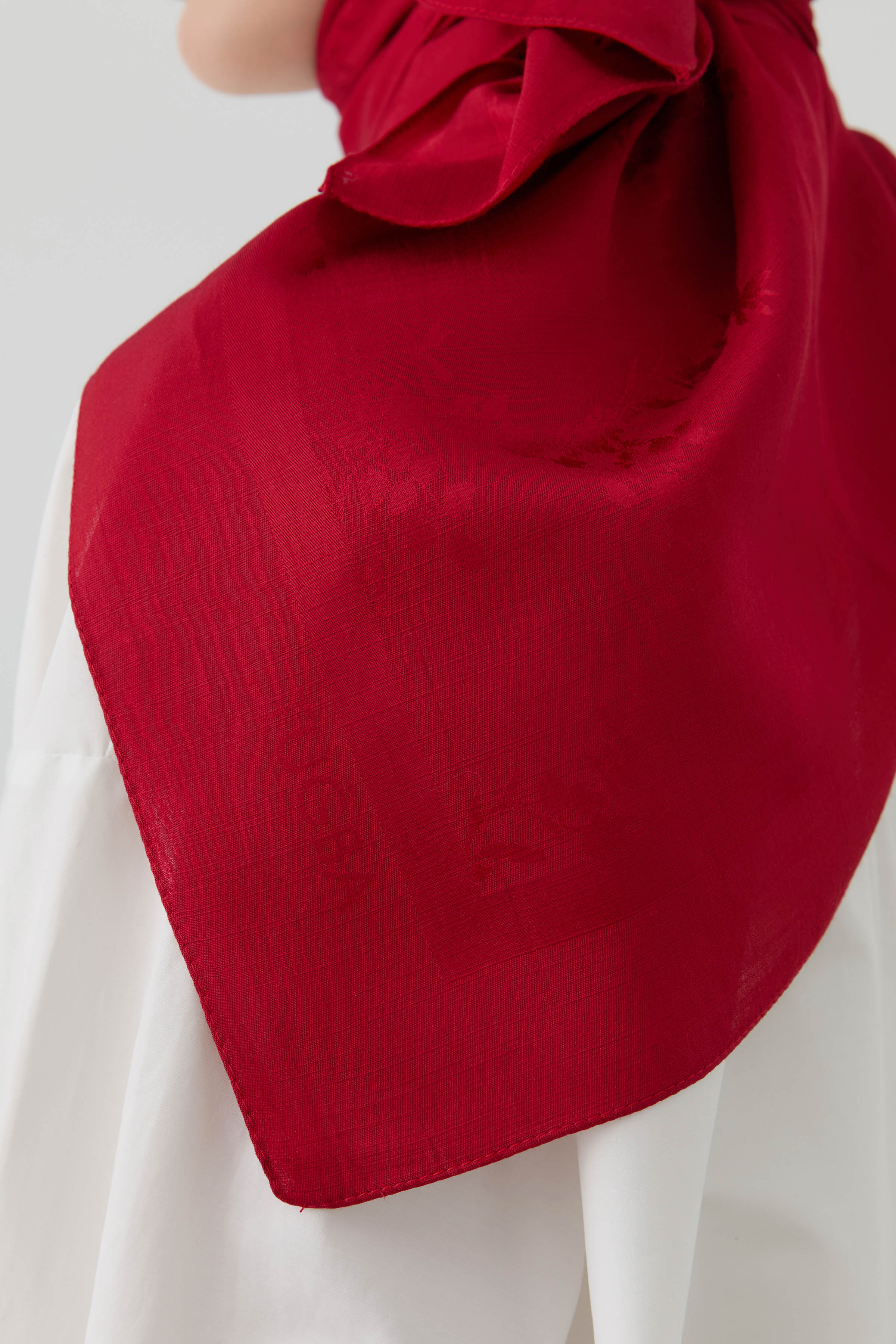 Floral Jakar Nida Naturel Eşarp - Kırmızı TUGBA