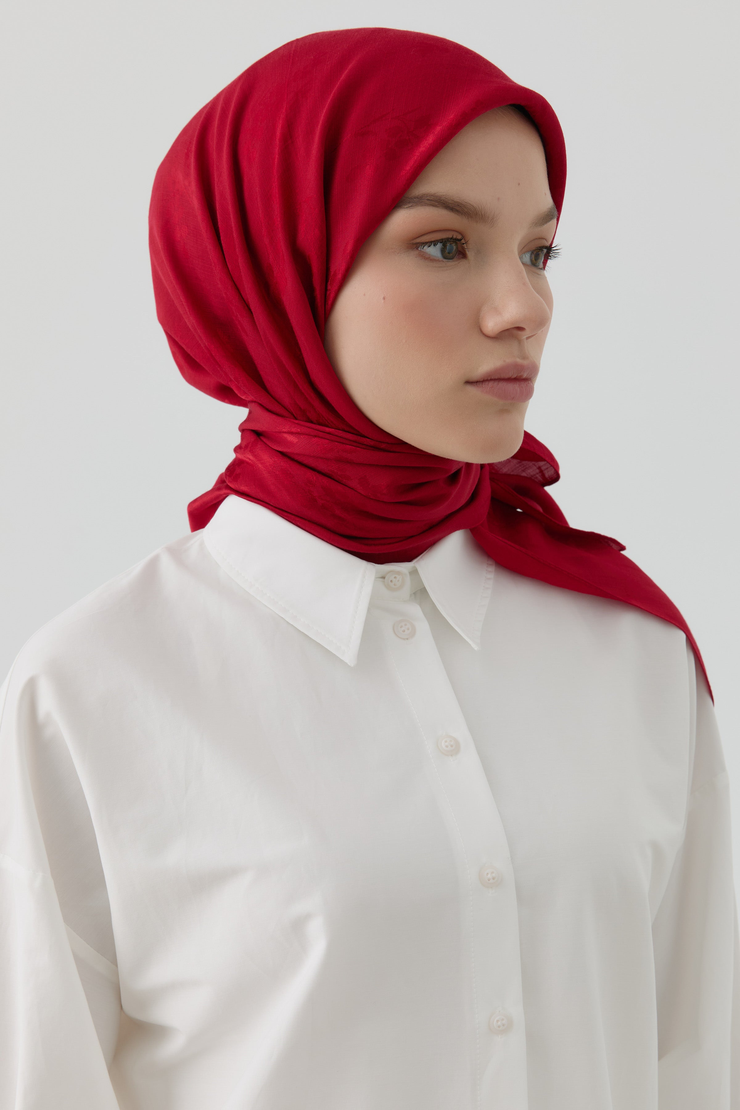 Floral Jakar Nida Naturel Eşarp - Kırmızı TUGBA