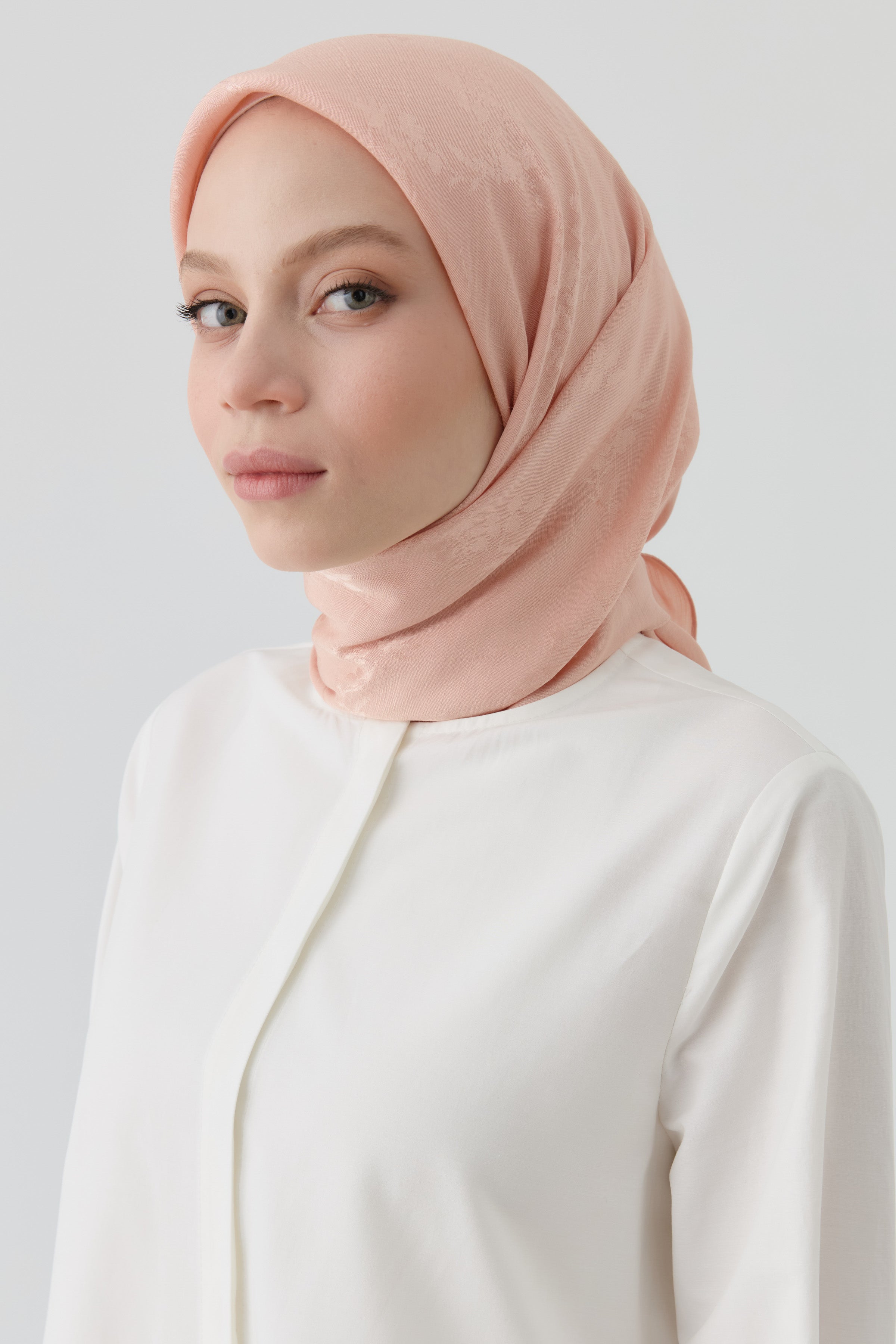 Floral Jakar Nida Naturel Eşarp - Somon TUGBA