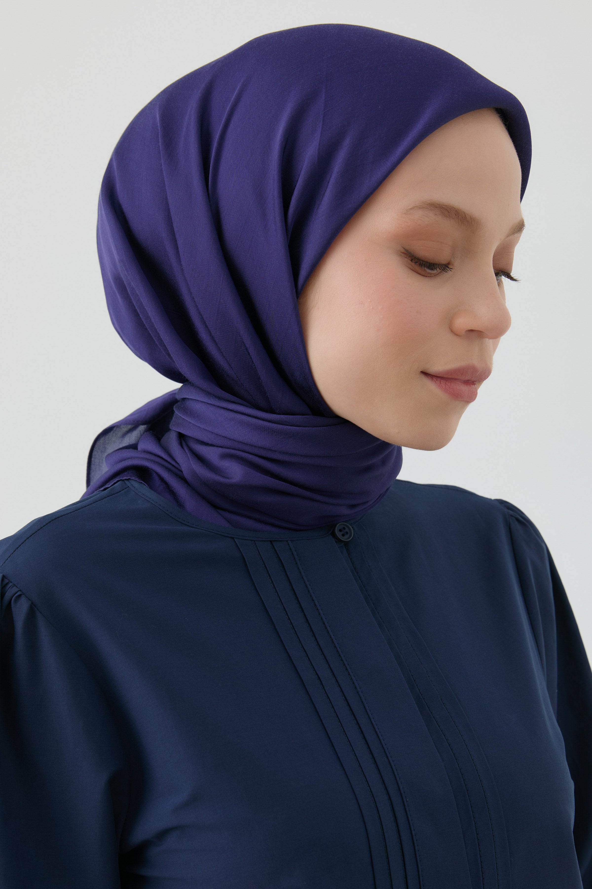 Floş Pamuk Naturel Eşarp - Lacivert TUGBA