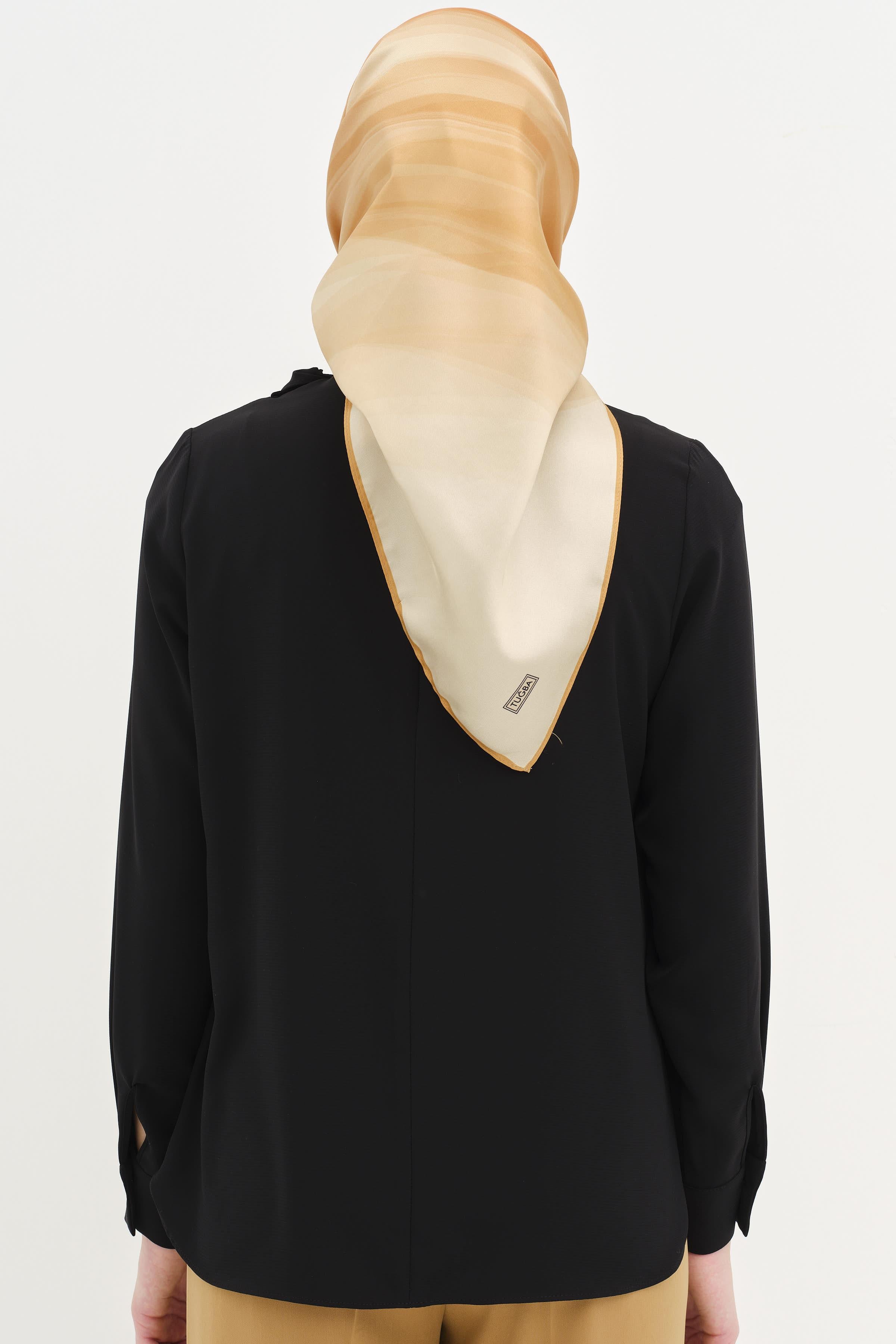 Fular Yaka Detaylı Bluz - Siyah TUGBA