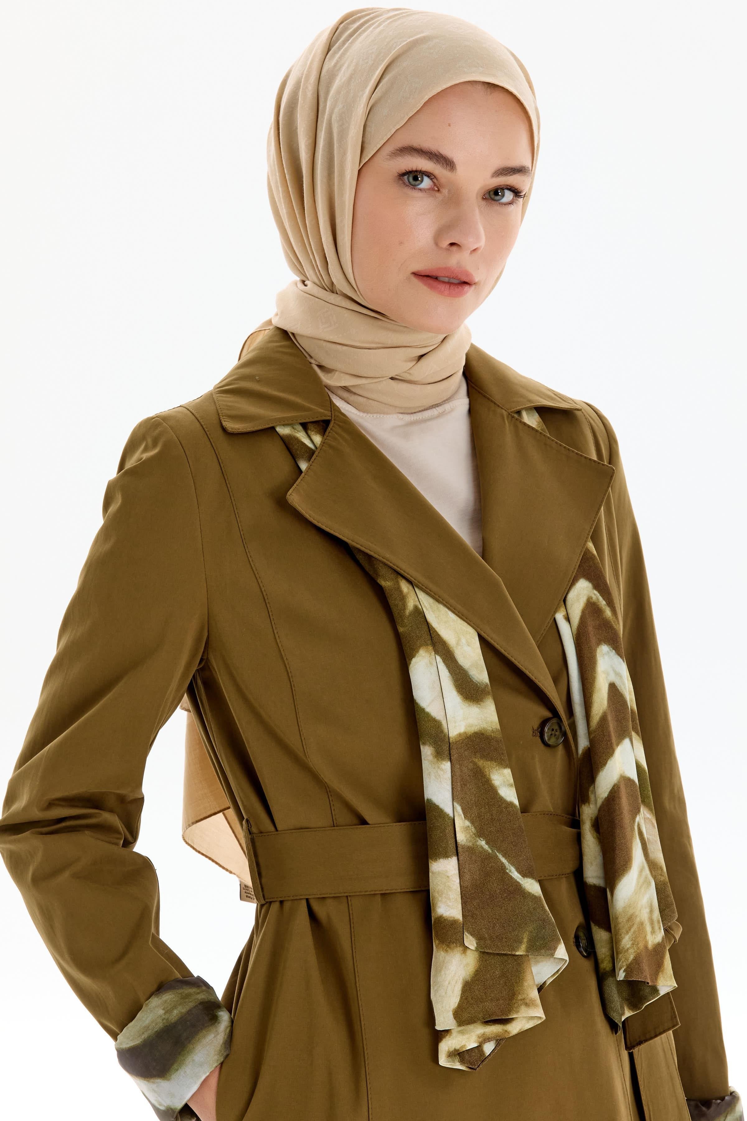 Garni Fular Detaylı Trençkot - Haki TUGBA