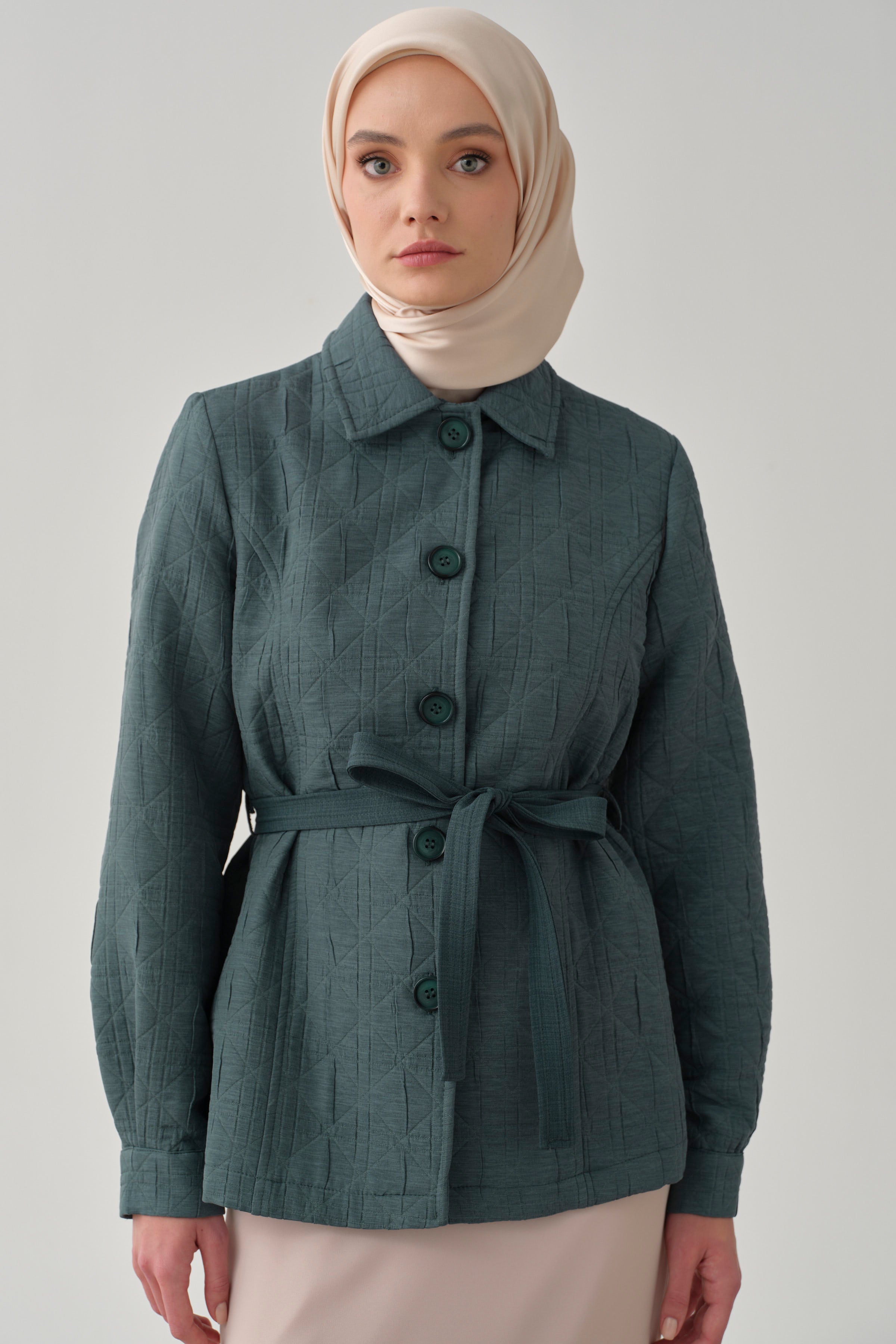 Garni Kemerli Kısa Ceket - Yeşil TUGBA