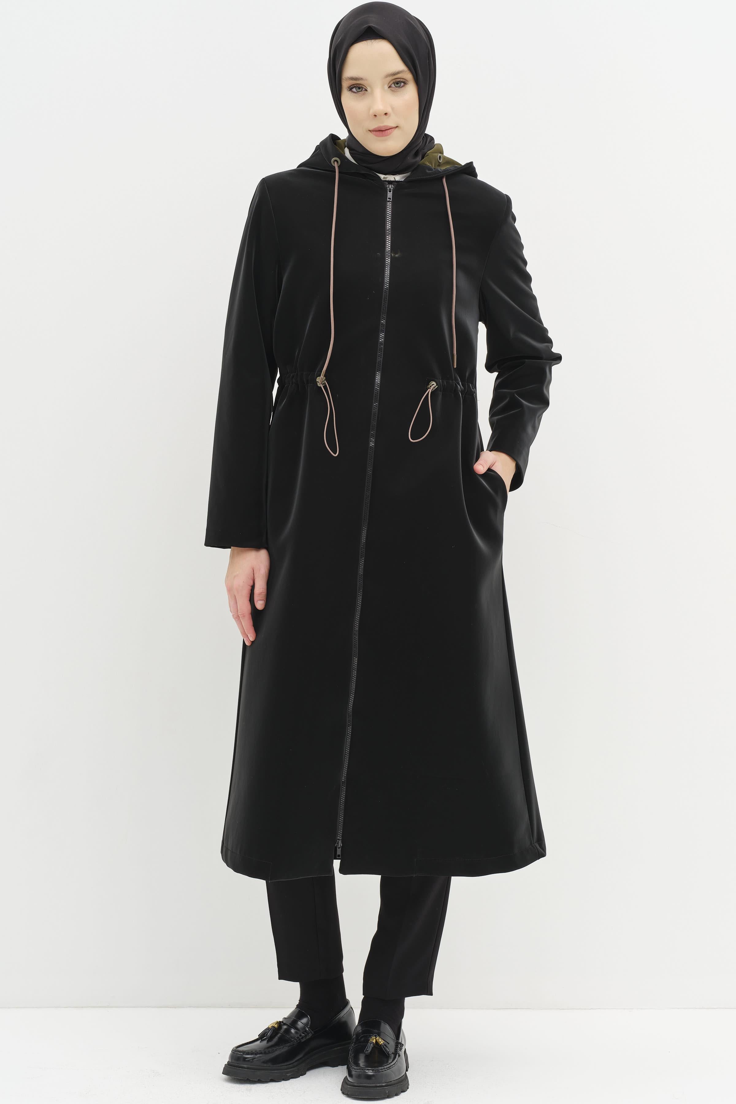 Garnili Bel Lastikli Yağmurluk - Siyah TUGBA