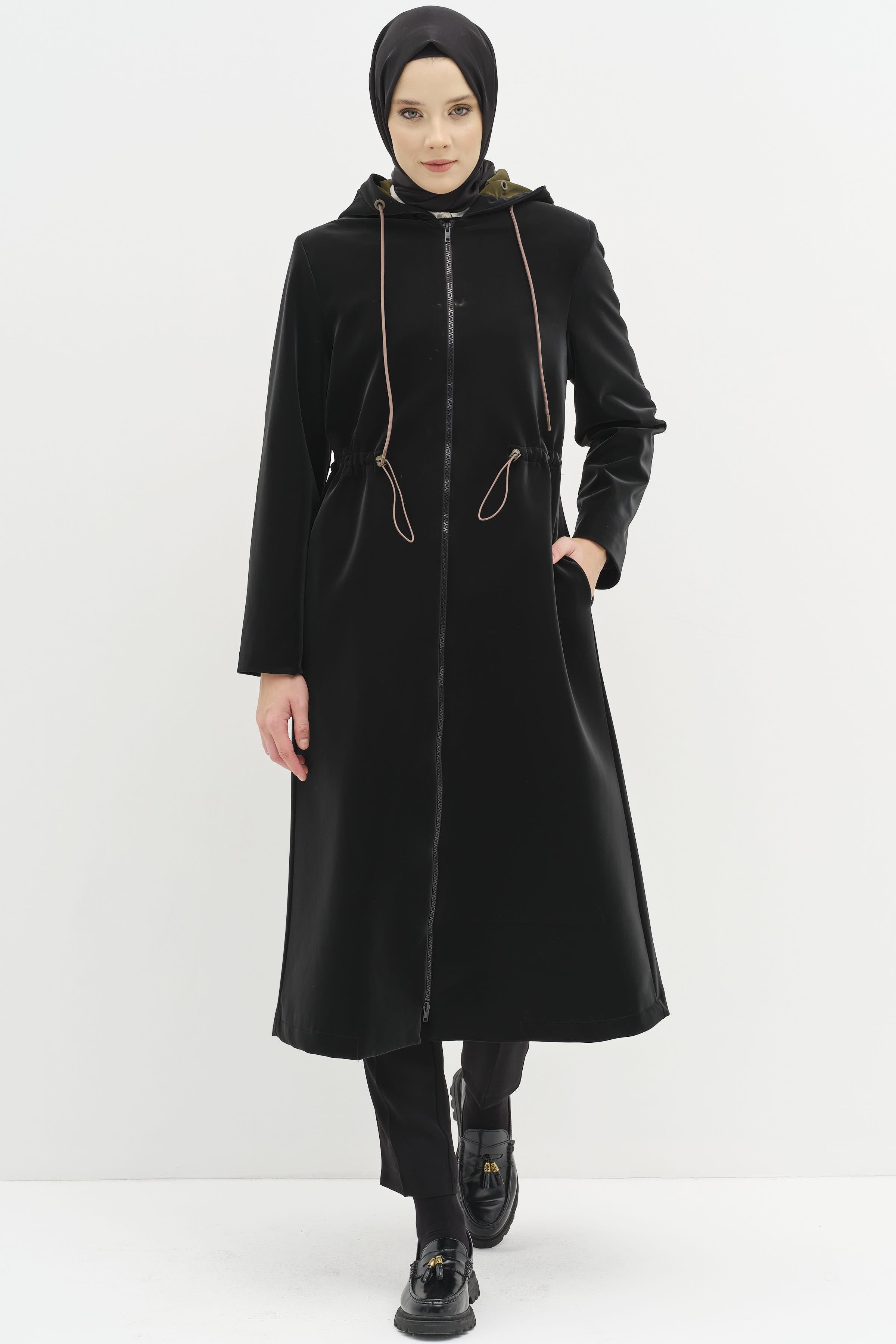 Garnili Bel Lastikli Yağmurluk - Siyah TUGBA