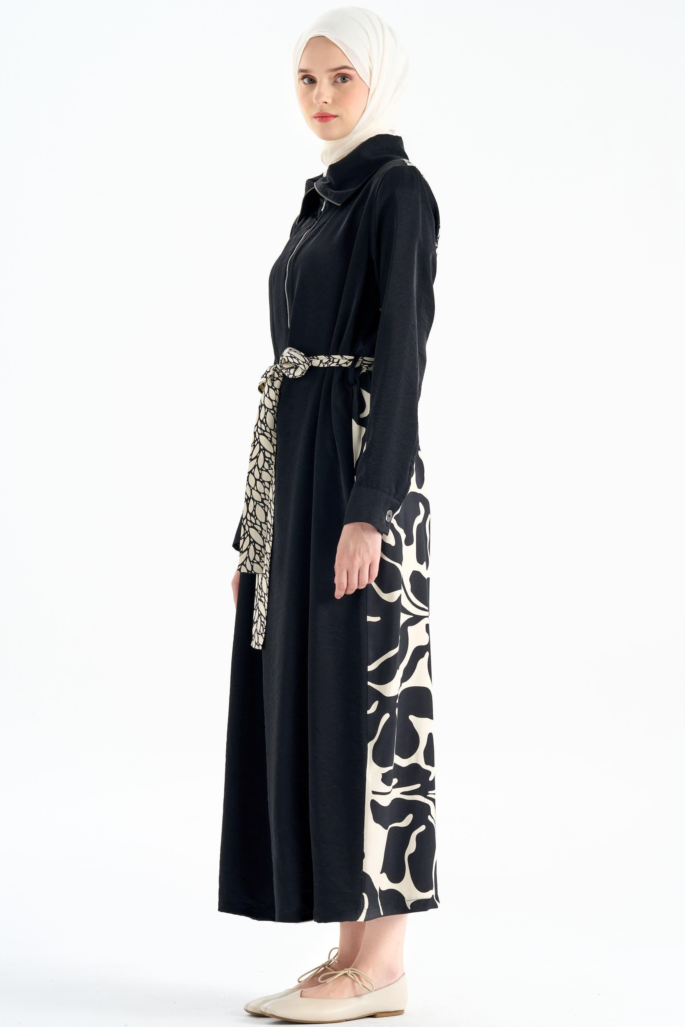 Garnili Beli Kuşaklı Elbise - Siyah TUGBA