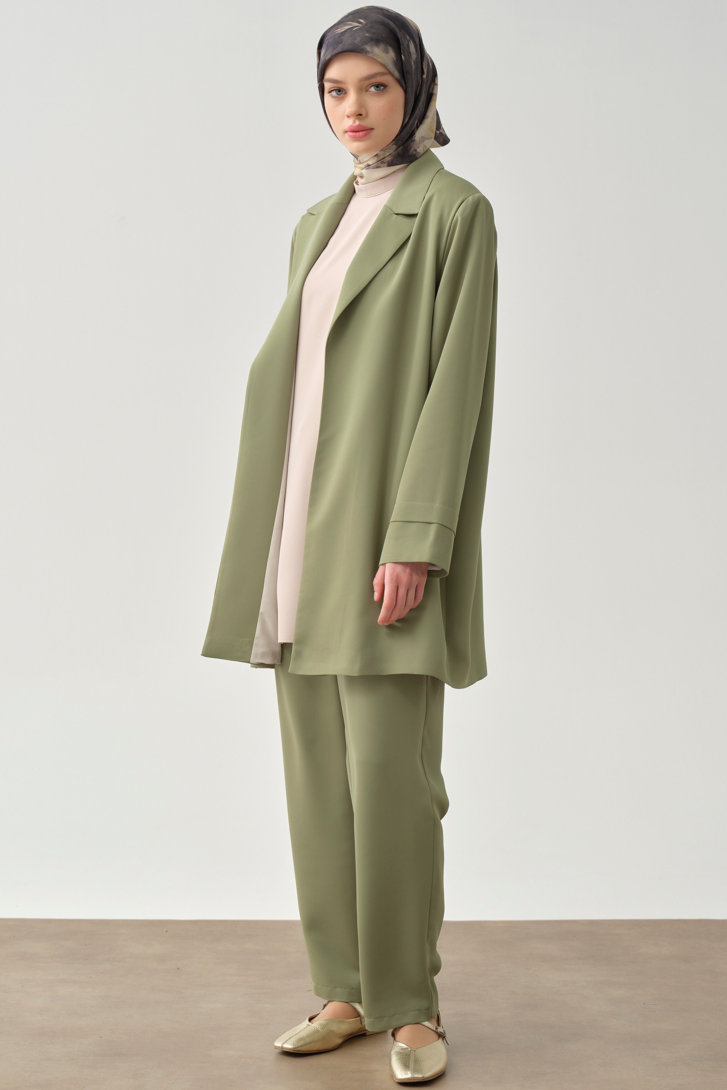 Garnili Ceket Pantolon Üçlü Takım - Olive TUGBA
