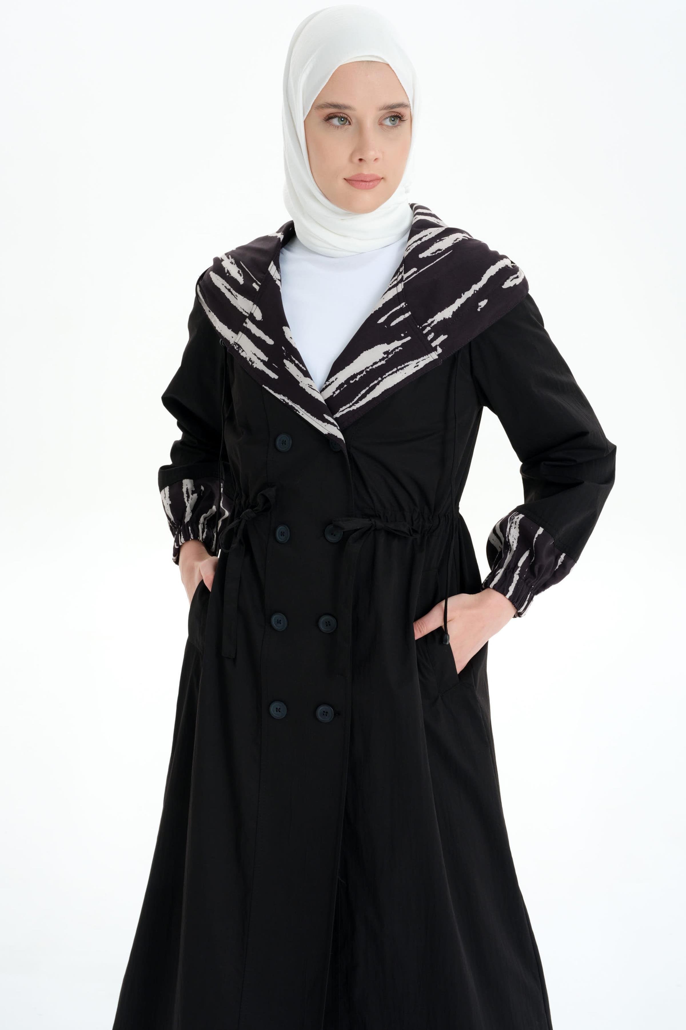 Garnili Kruvaze Düğmeli Yağmurluk - Siyah TUGBA