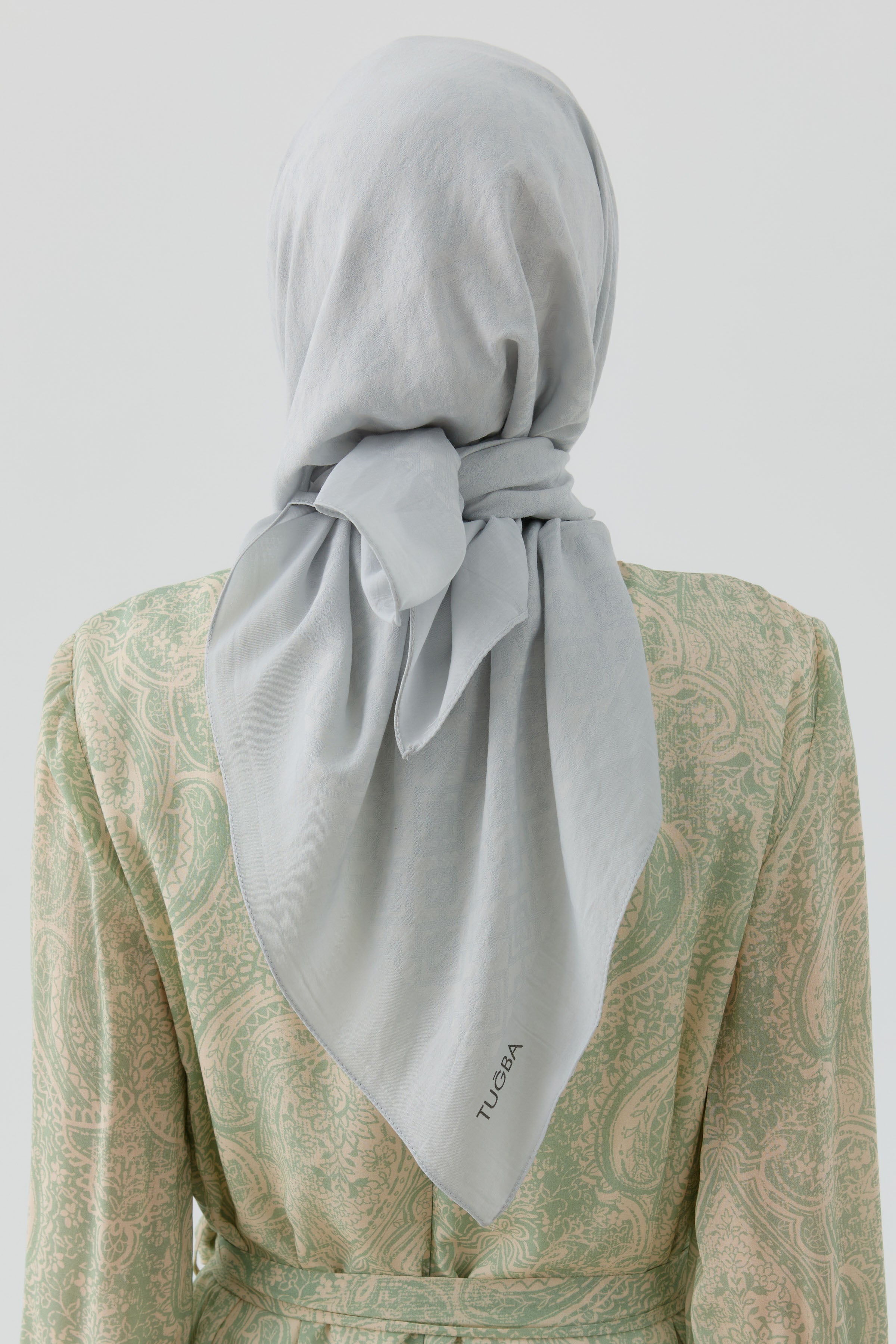 Geometrik Desen Stil Eşarp - Gümüş TUGBA