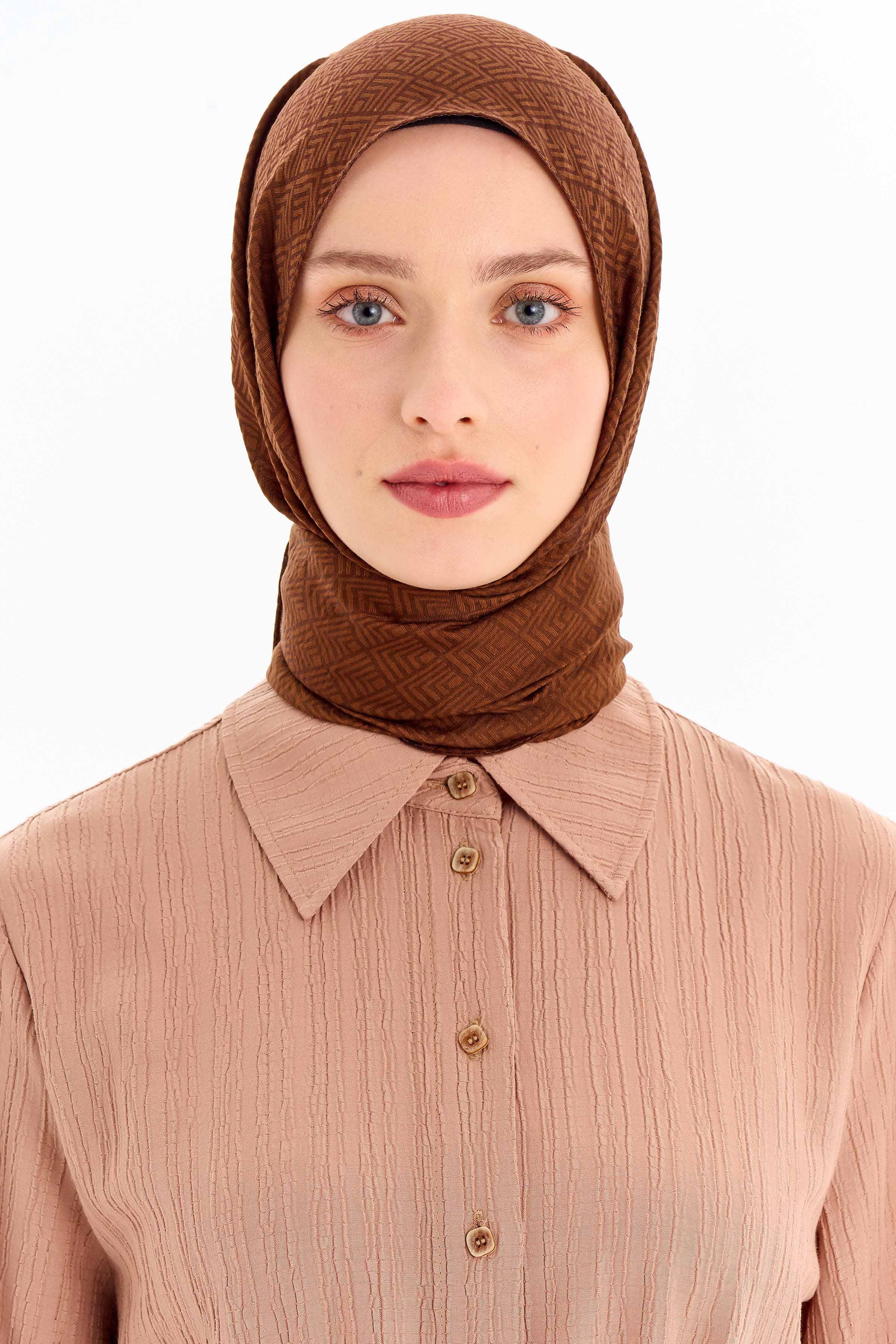 Geometrik Desen Viskon Şal - Açık Kahve TUGBA