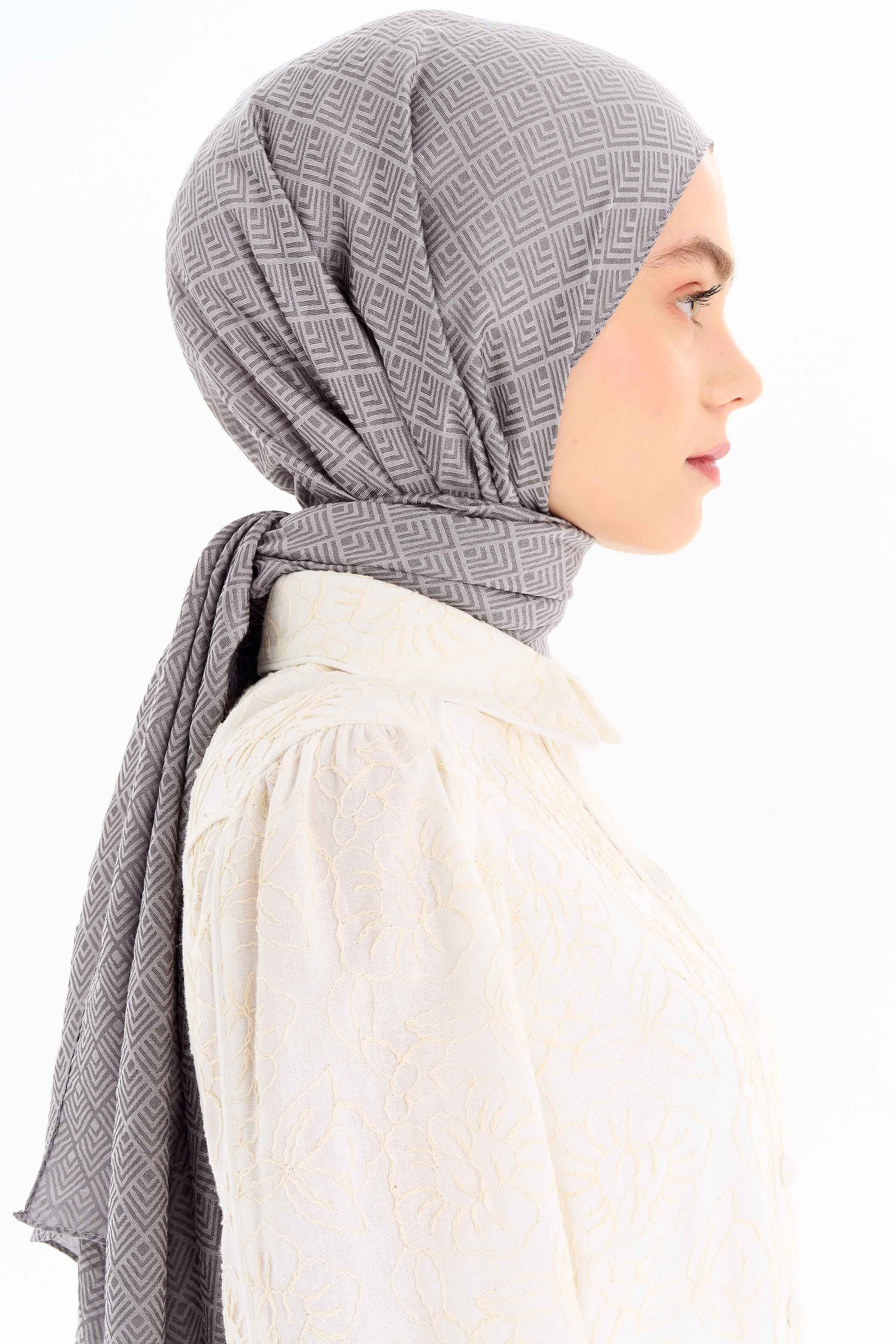 Geometrik Desen Viskon Şal - Gri TUGBA
