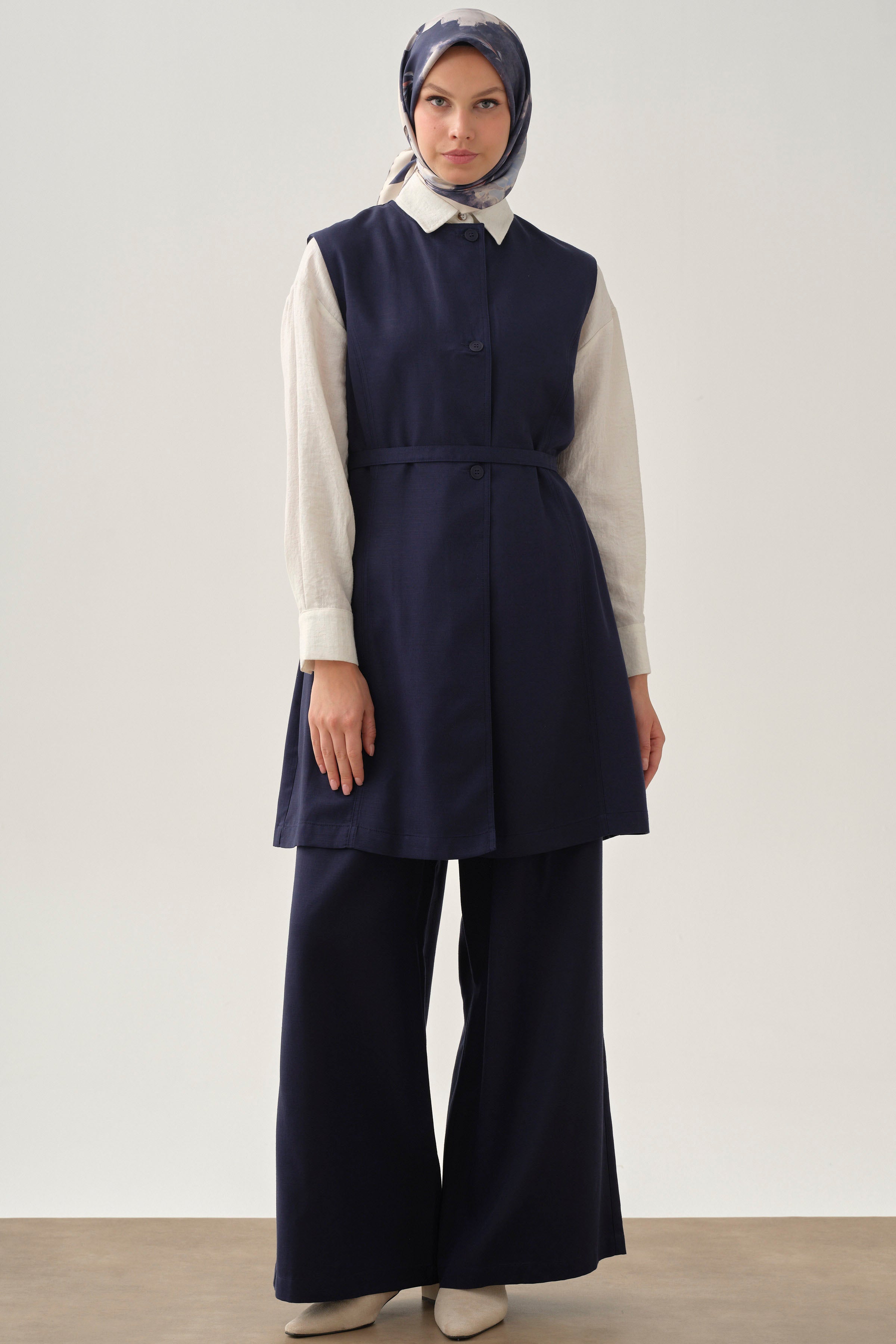 Gizli Cepli Pile Detaylı Pantolon - Lacivert TUGBA