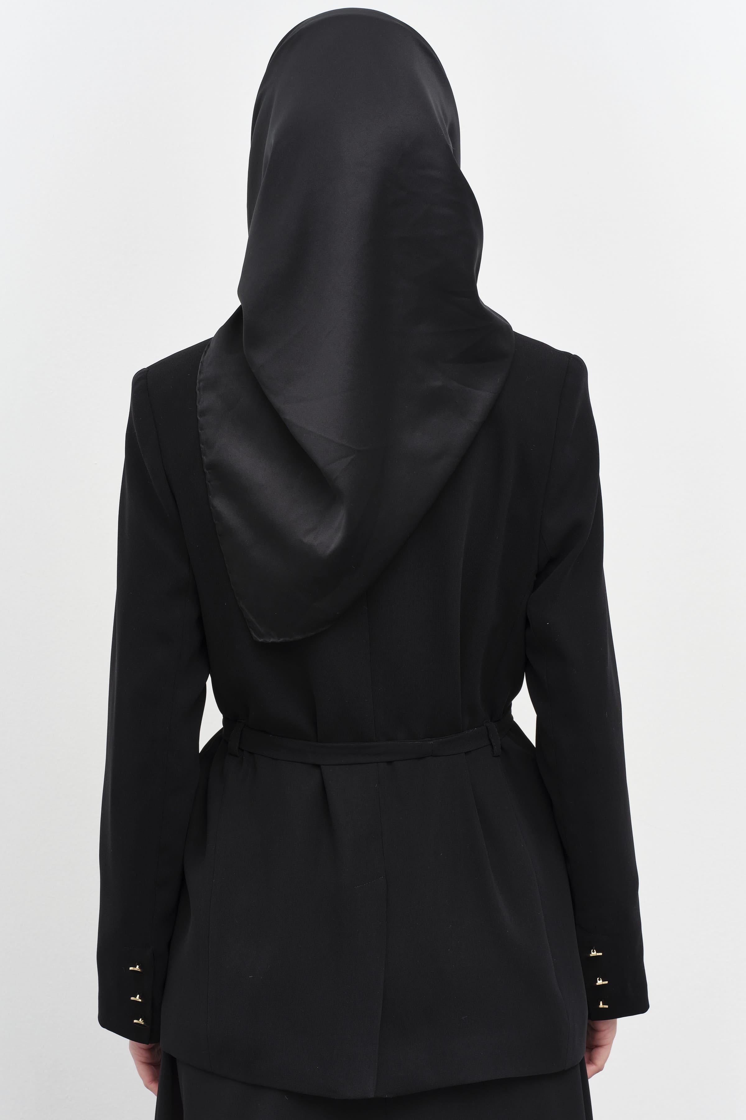 Gizli Pat Düğmeli Beli Kuşaklı Ceket - Siyah TUGBA