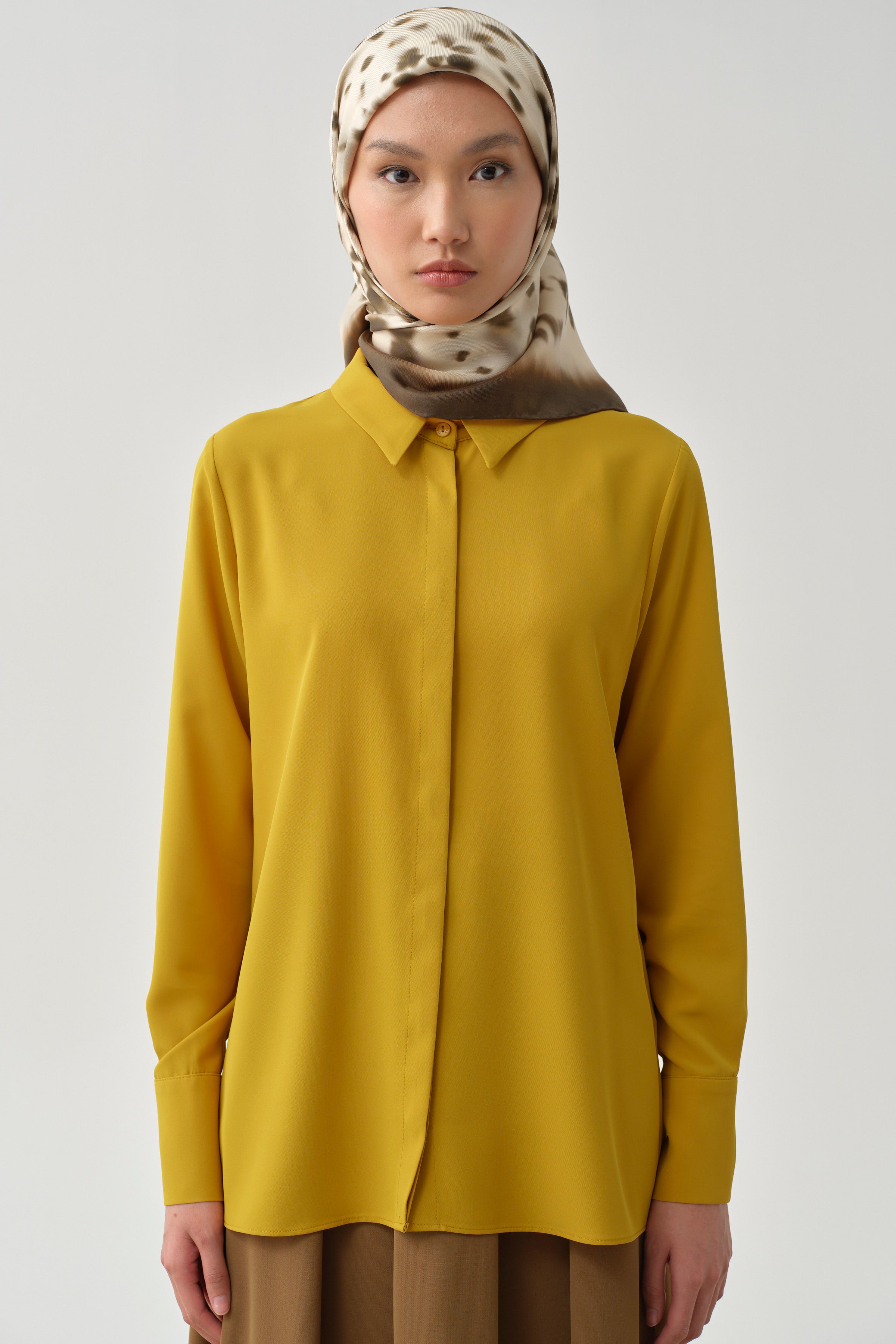 Gizli Patlı Basic Gömlek - Hardal TUGBA