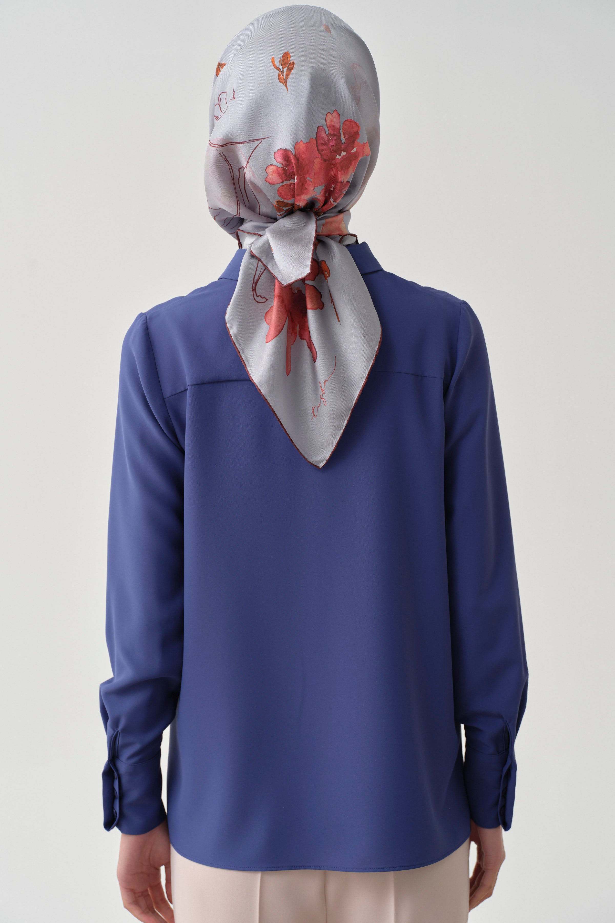 Gizli Patlı Basic Gömlek - Lacivert TUGBA