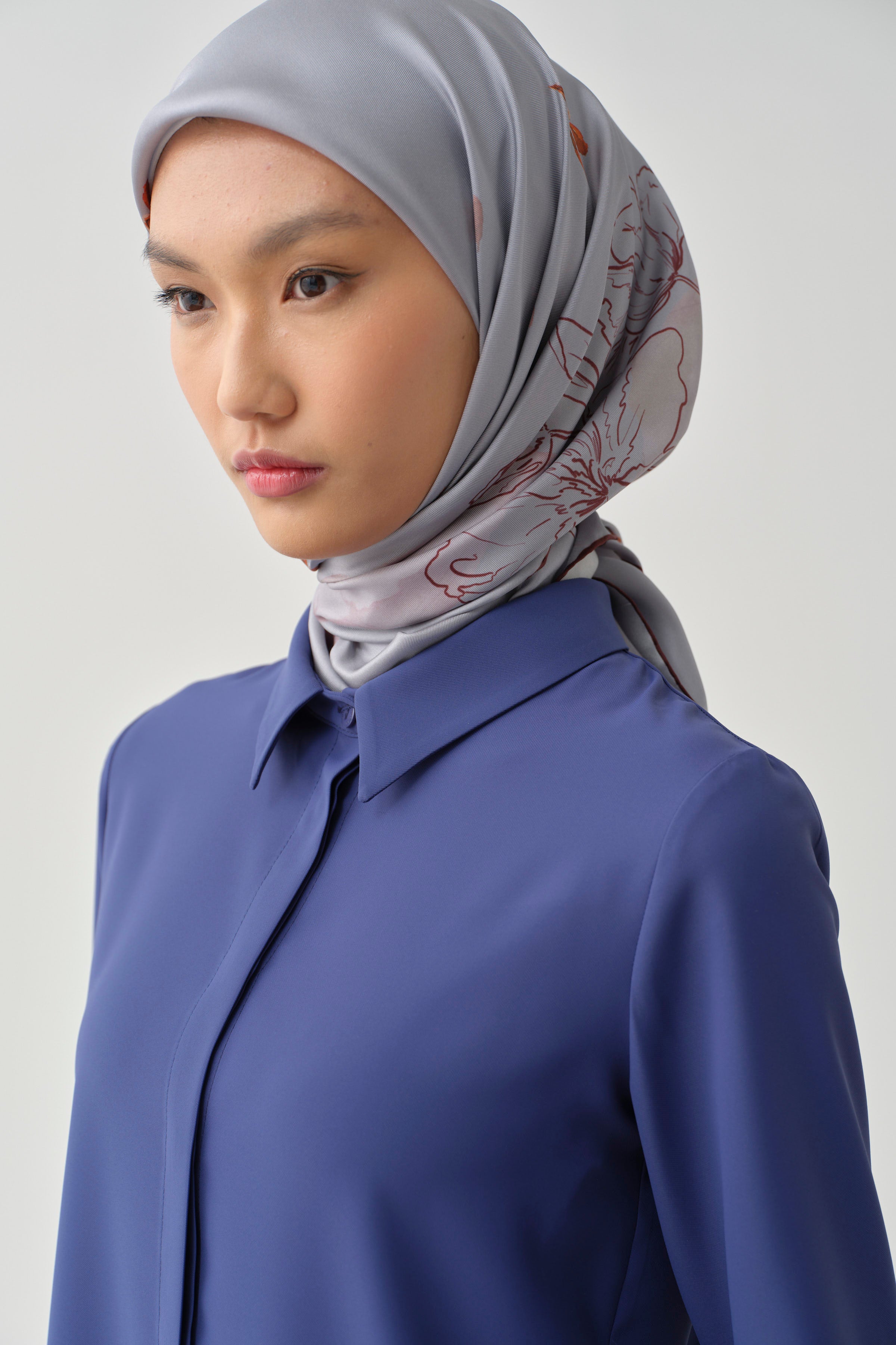 Gizli Patlı Basic Gömlek - Lacivert TUGBA