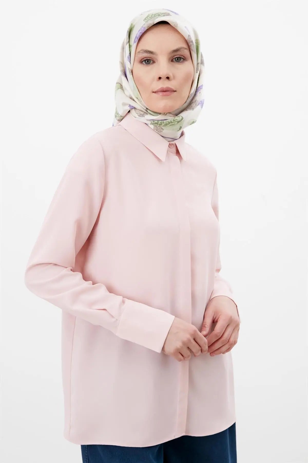 Gizli Patlı Basic Gömlek - Pudra TUGBA