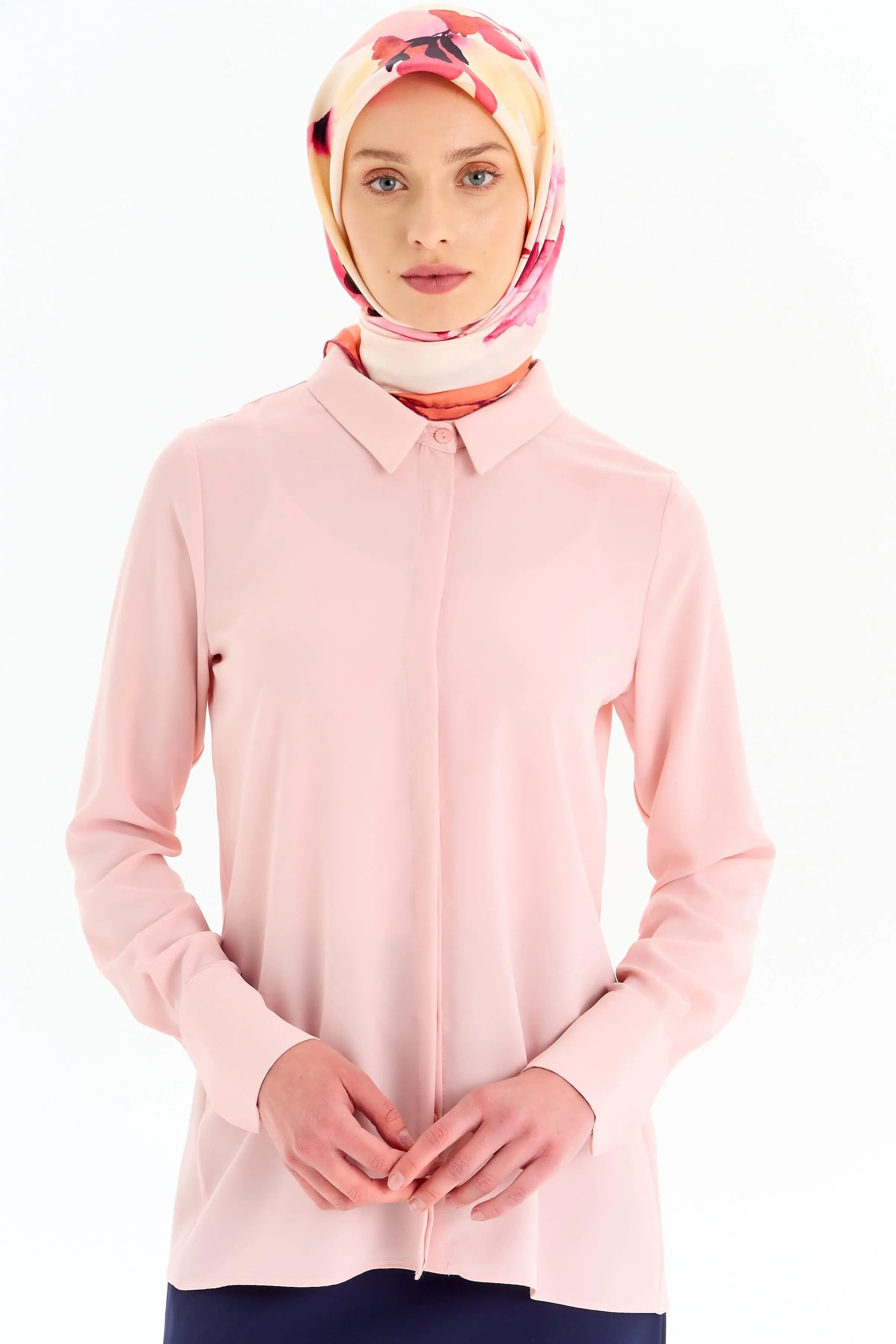 Gizli Patlı Basic Gömlek - Pudra TUGBA