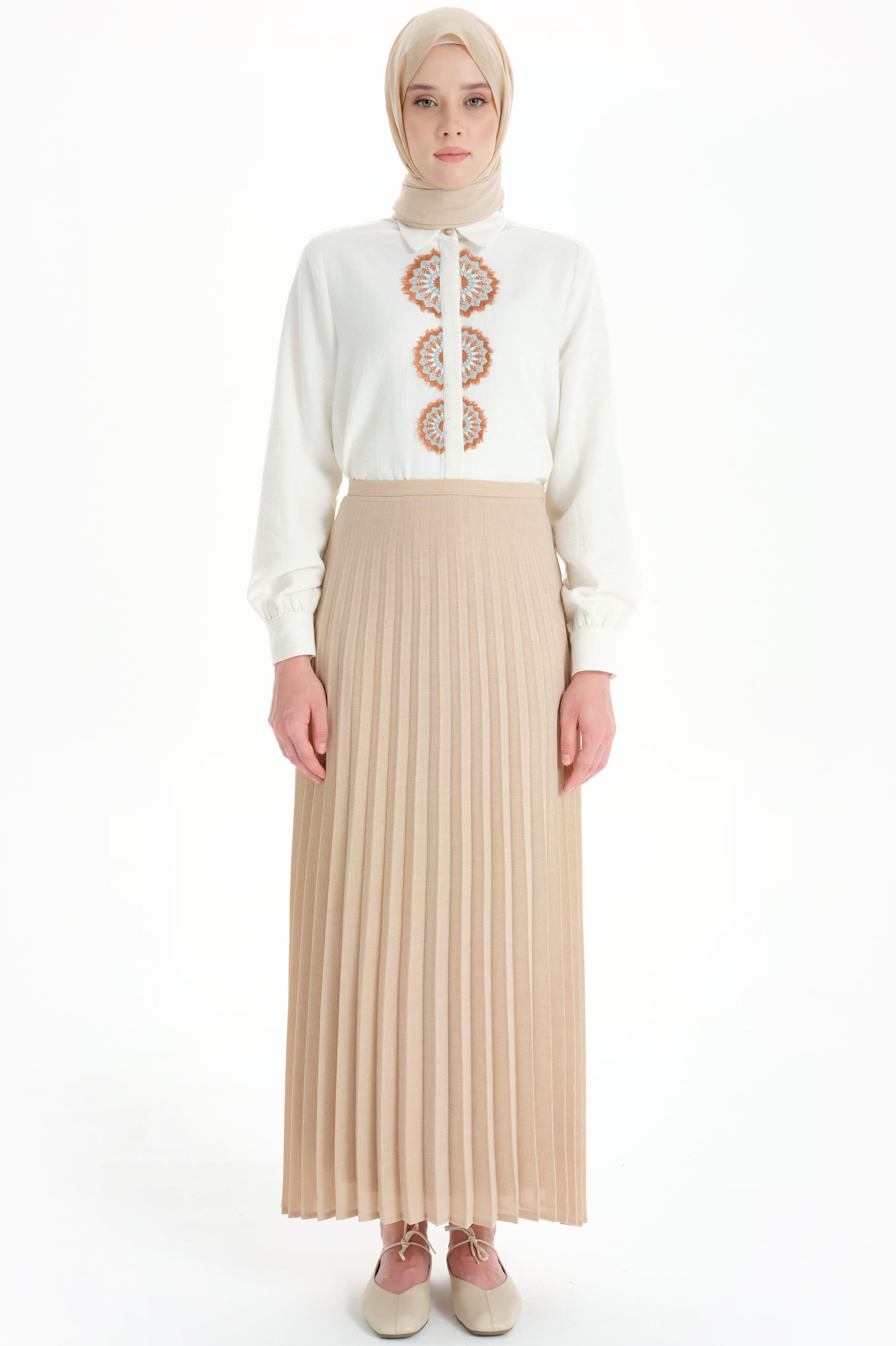 Gizli Patlı Nakış Detaylı Gömlek - Ekru - Su Yeşili TUGBA