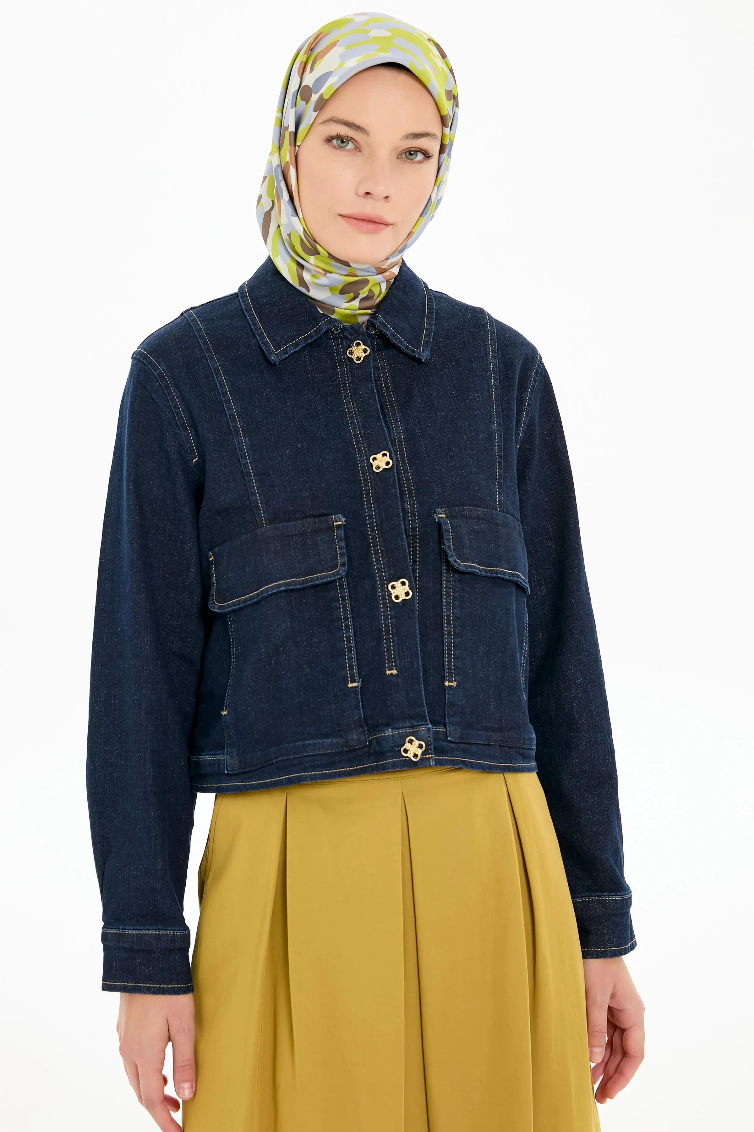 Gold Düğmeli Crop Kot Ceket - Lacivert TUGBA