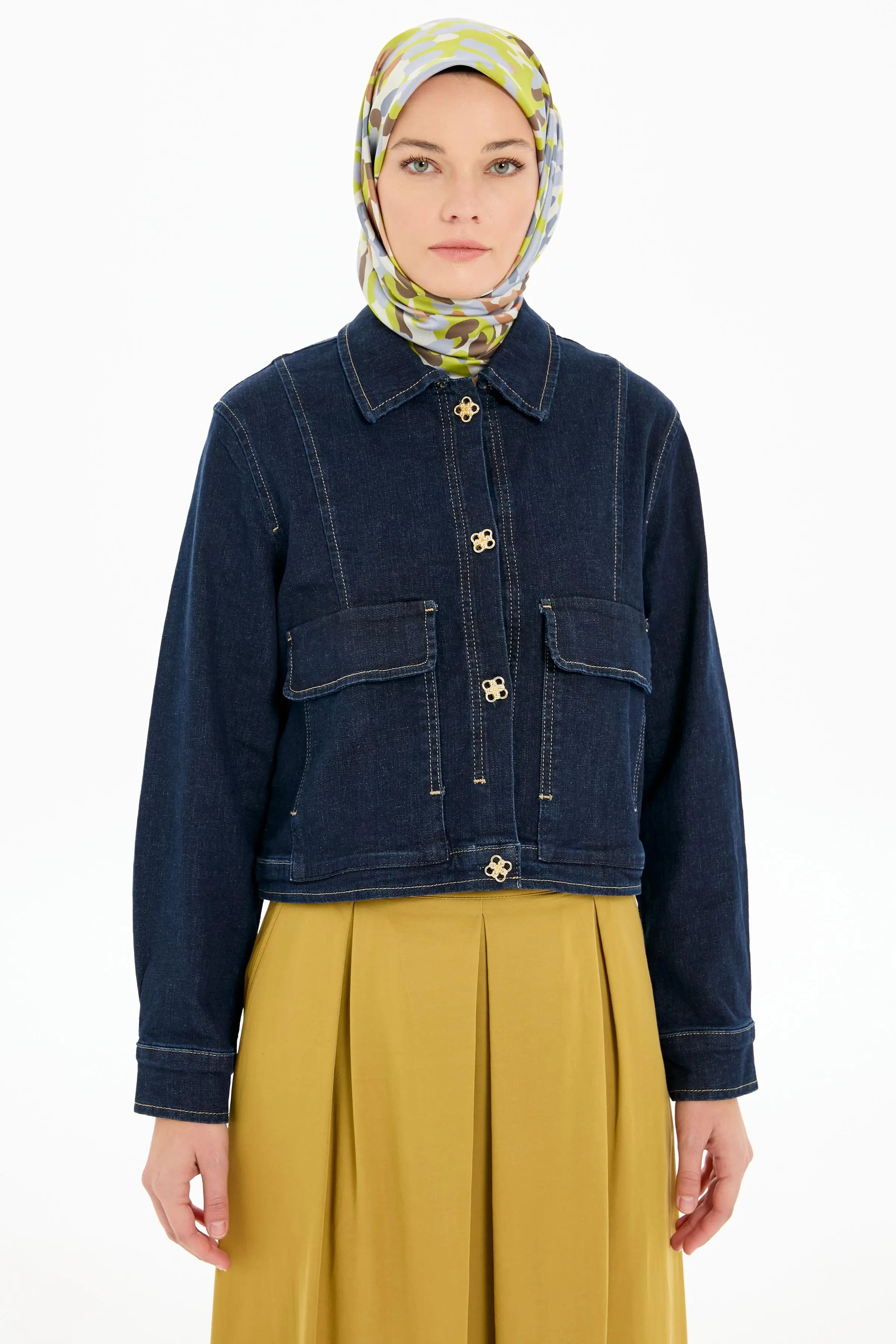 Gold Düğmeli Crop Kot Ceket - Lacivert TUGBA