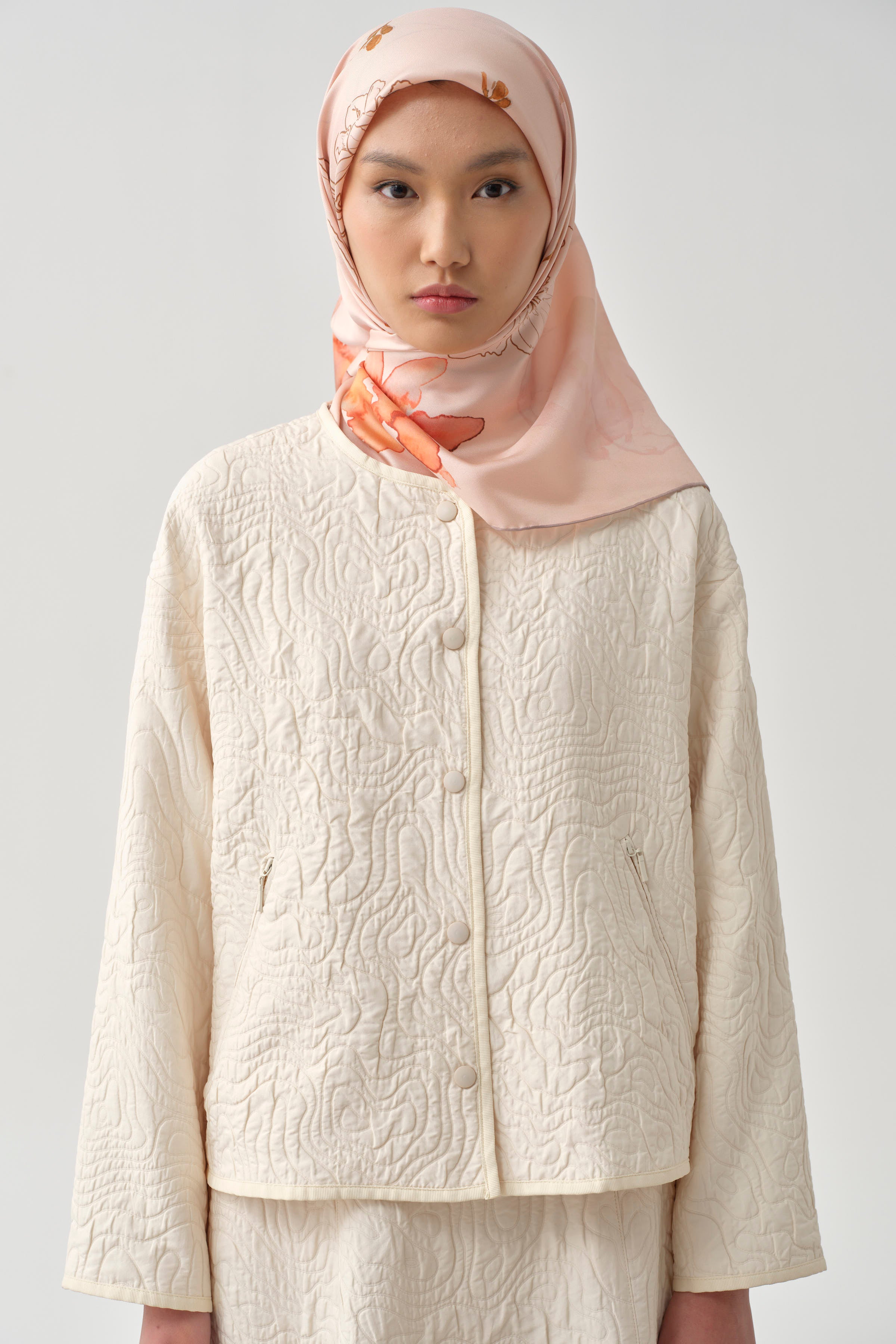 Grogren Biyeli Kapitone Crop Ceket - Ekru TUGBA