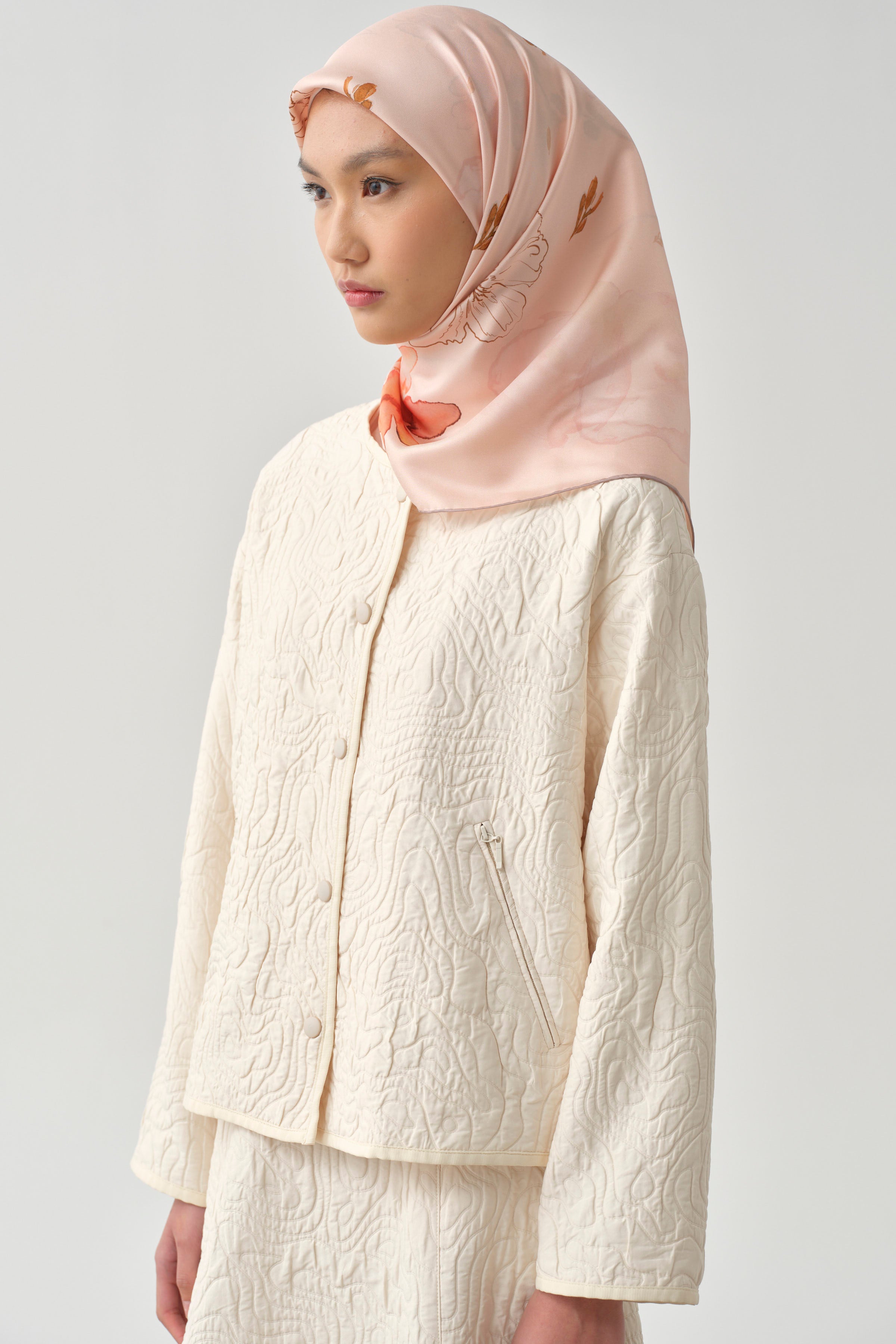 Grogren Biyeli Kapitone Crop Ceket - Ekru TUGBA