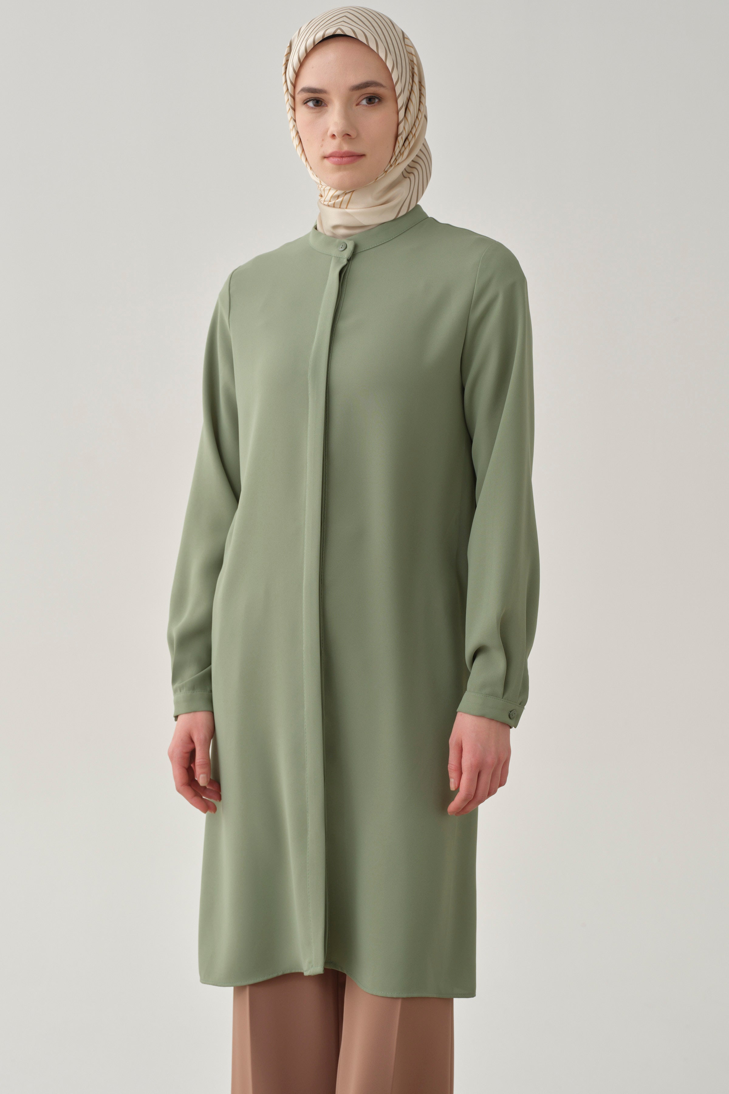 Hakim Yaka Gizli Patlı Tunik - Yeşil TUGBA