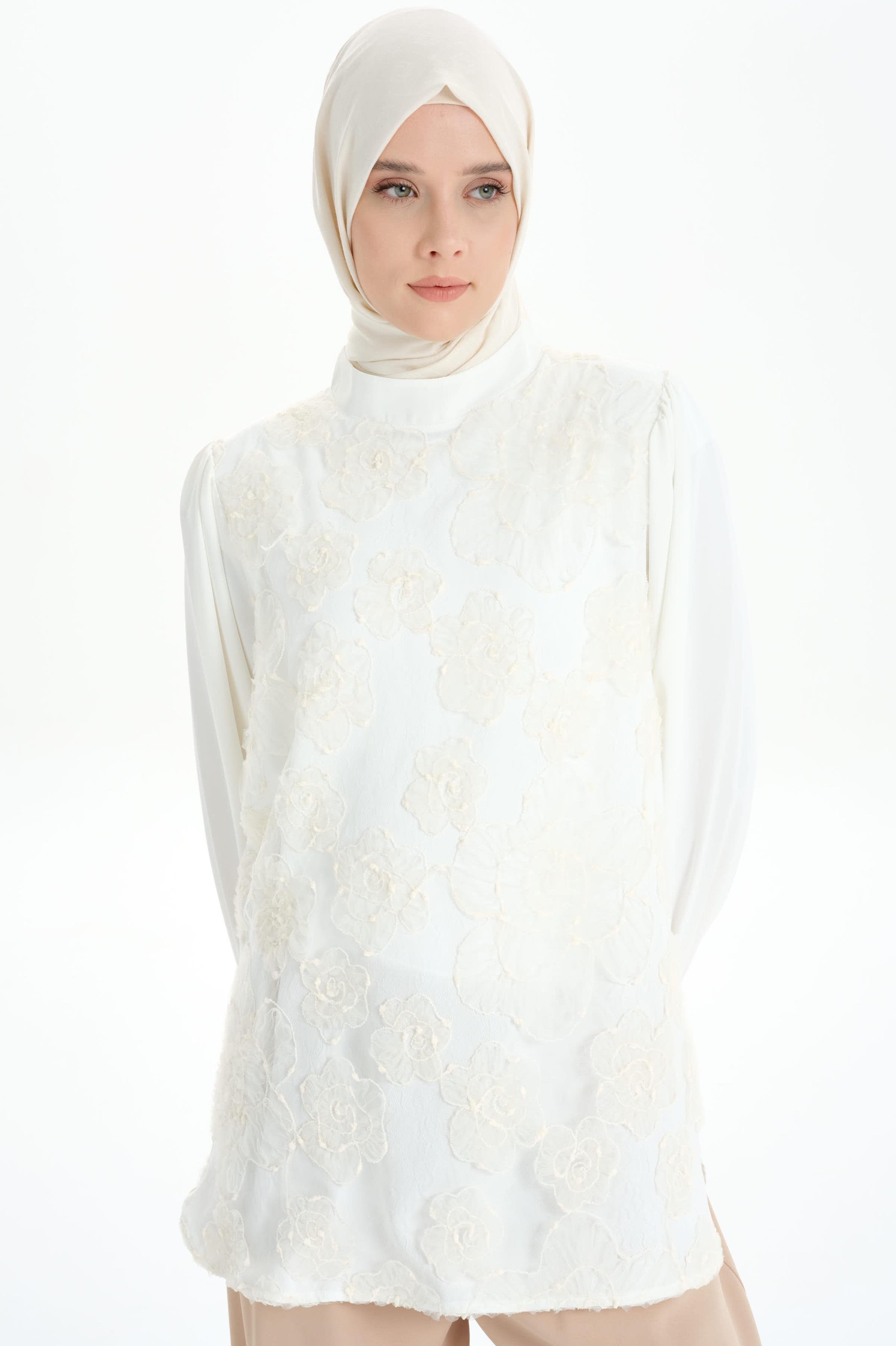 Hakim Yaka Tül Garnili Bluz - Ekru TUGBA