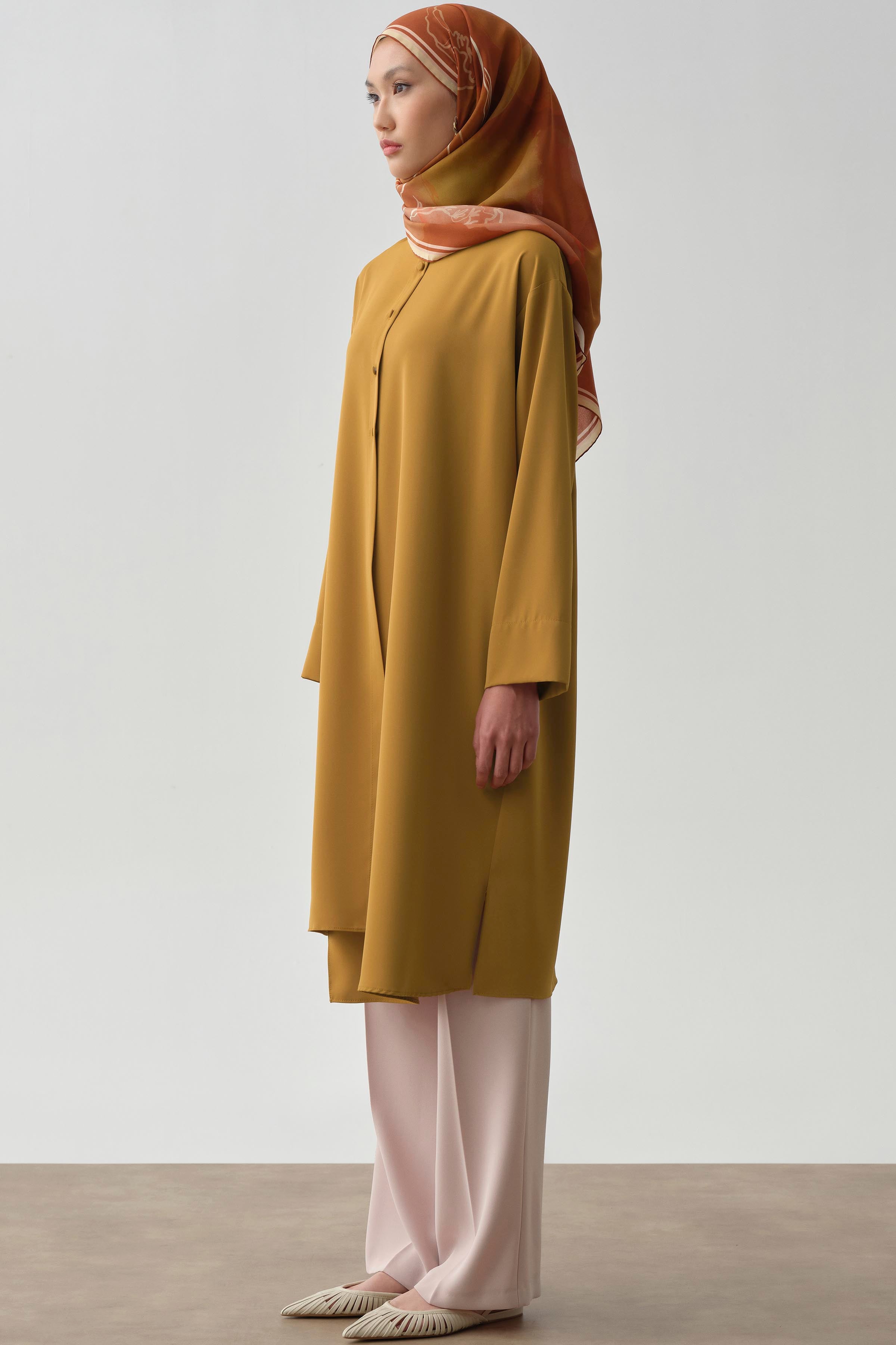 Hakim Yakalı Yırtmaçlı Tunik - Hardal TUGBA