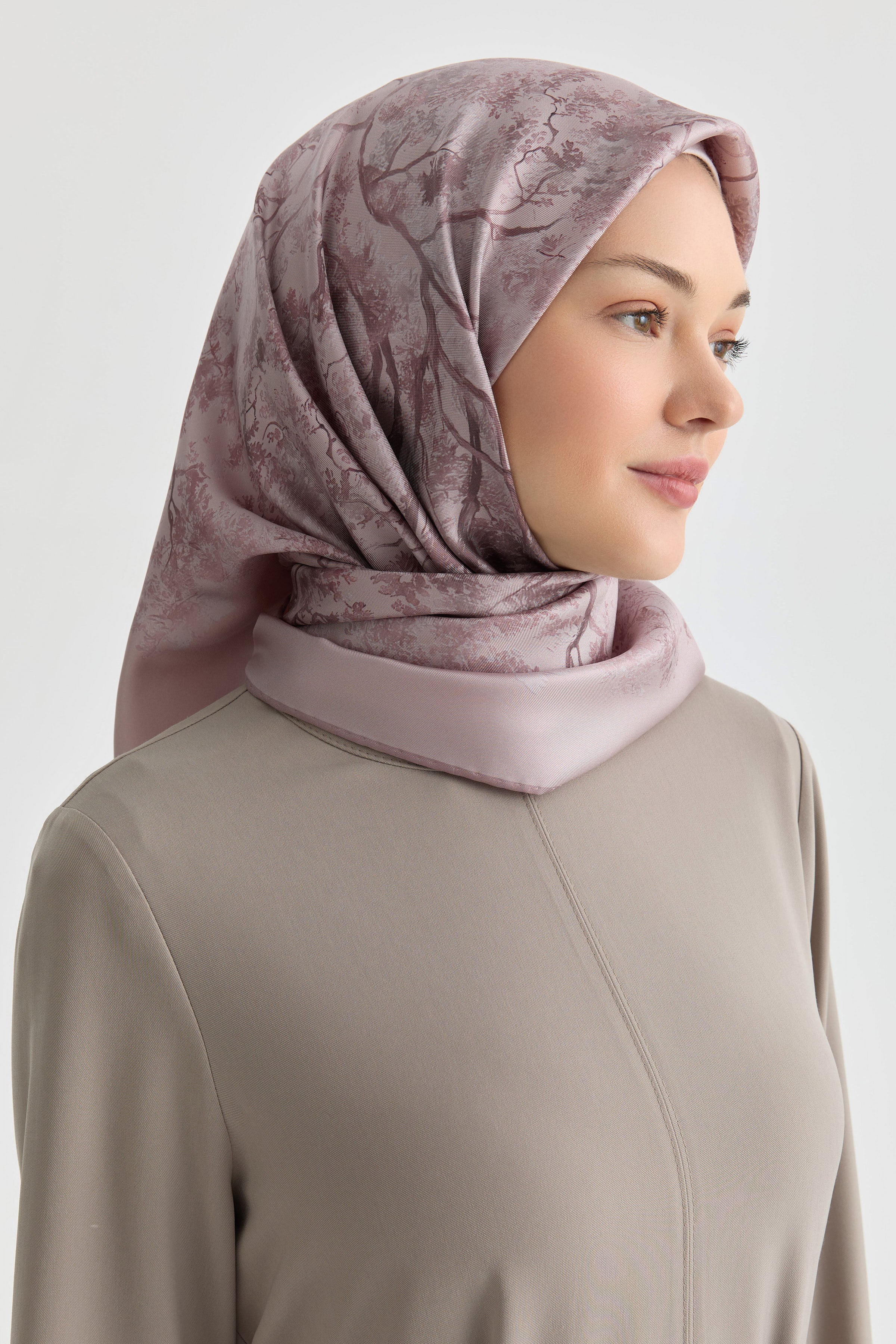Belva Twill İpek Eşarp - Lila TUGBA