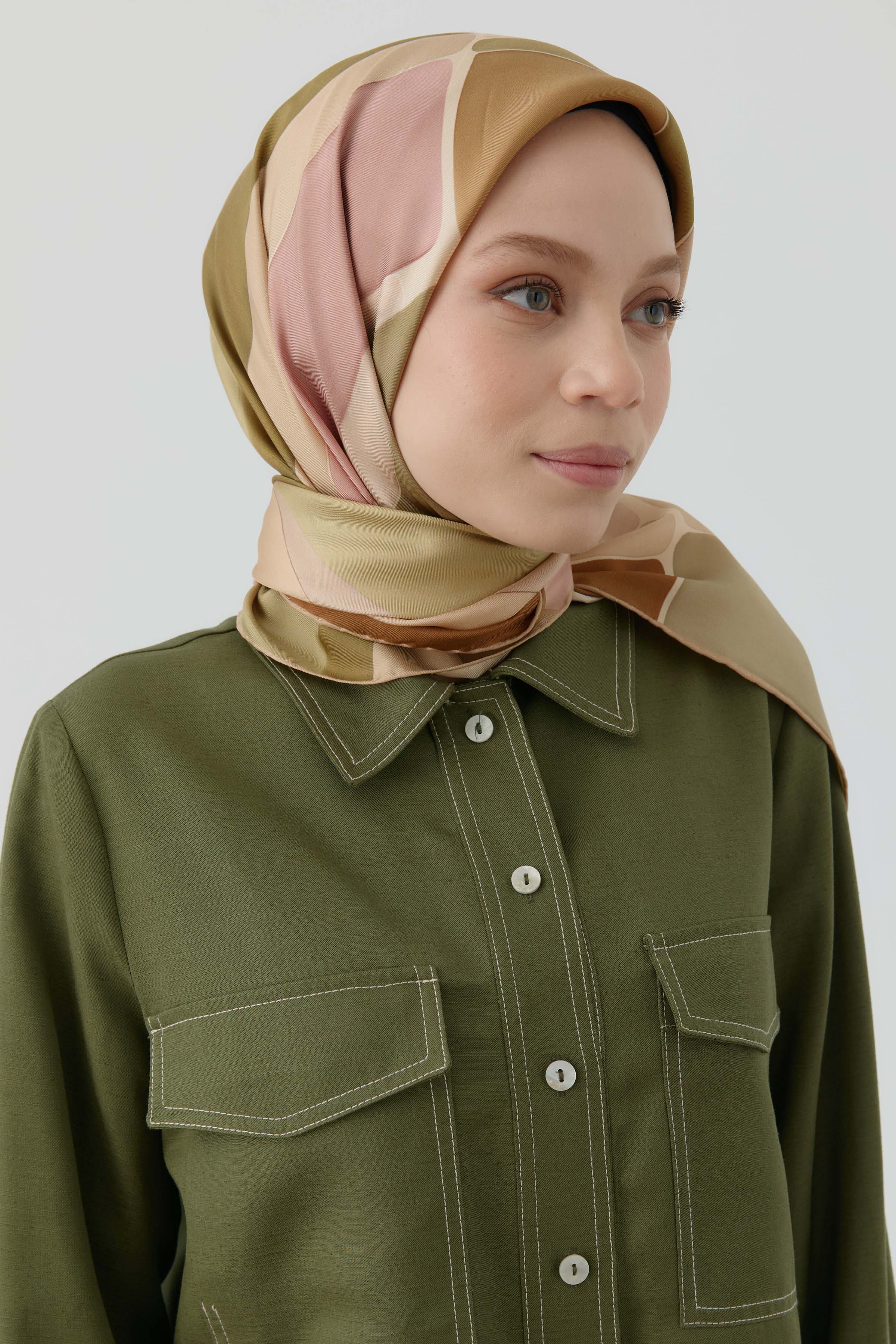 Ilgın Twill İpek Eşarp - Olive TUGBA