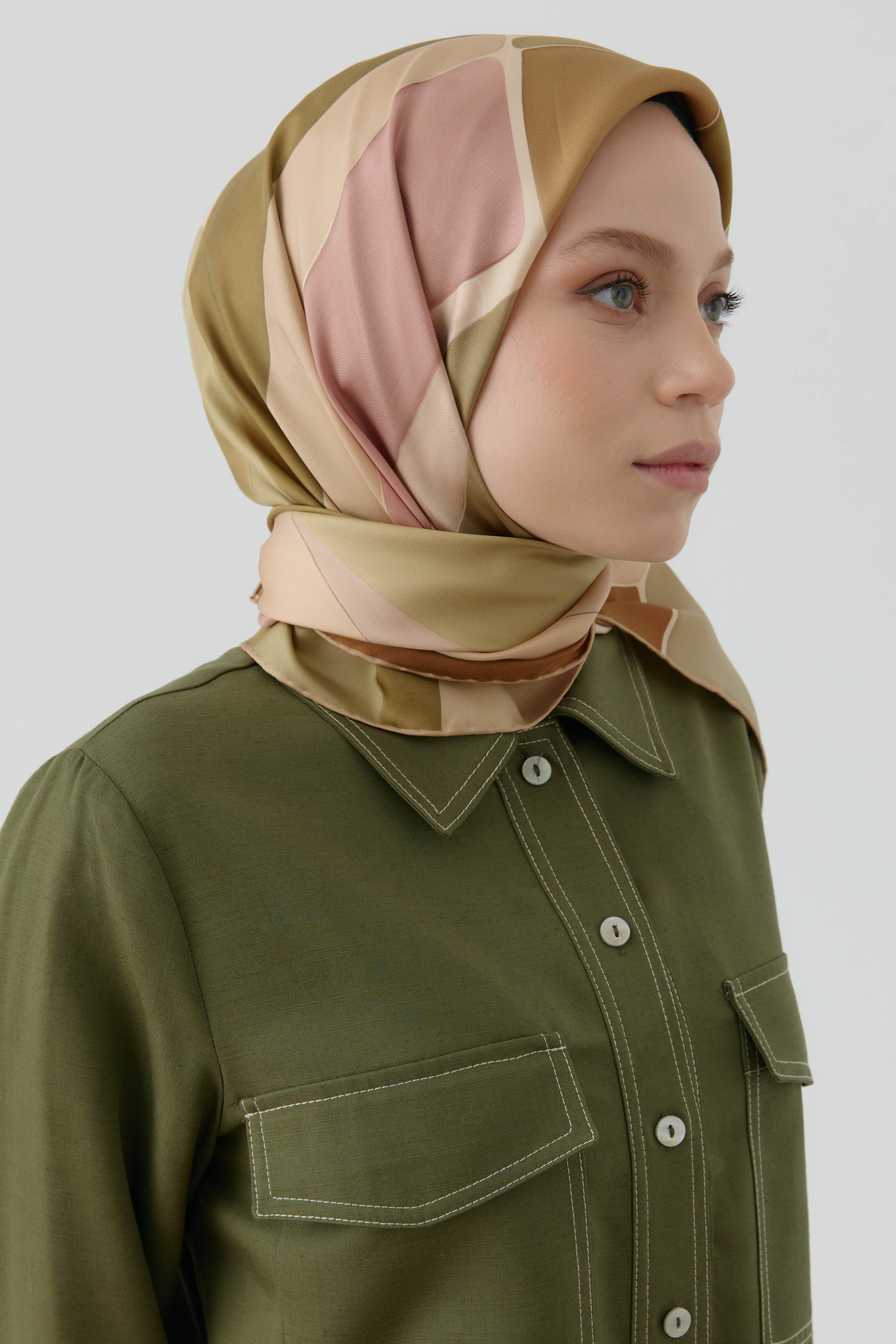 Ilgın Twill İpek Eşarp - Olive TUGBA