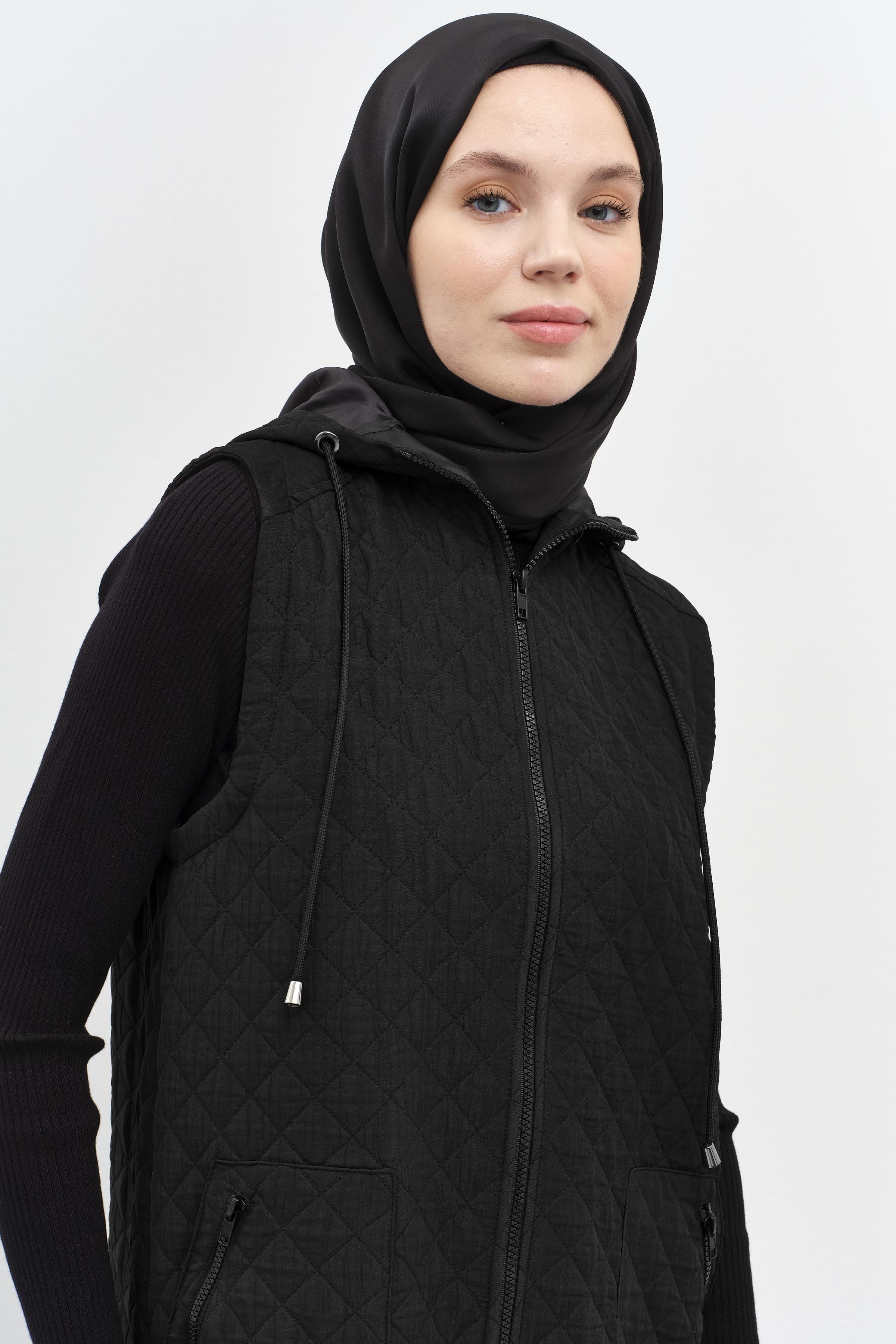 Cepli İnce Kapitone Yelek - Siyah TUGBA