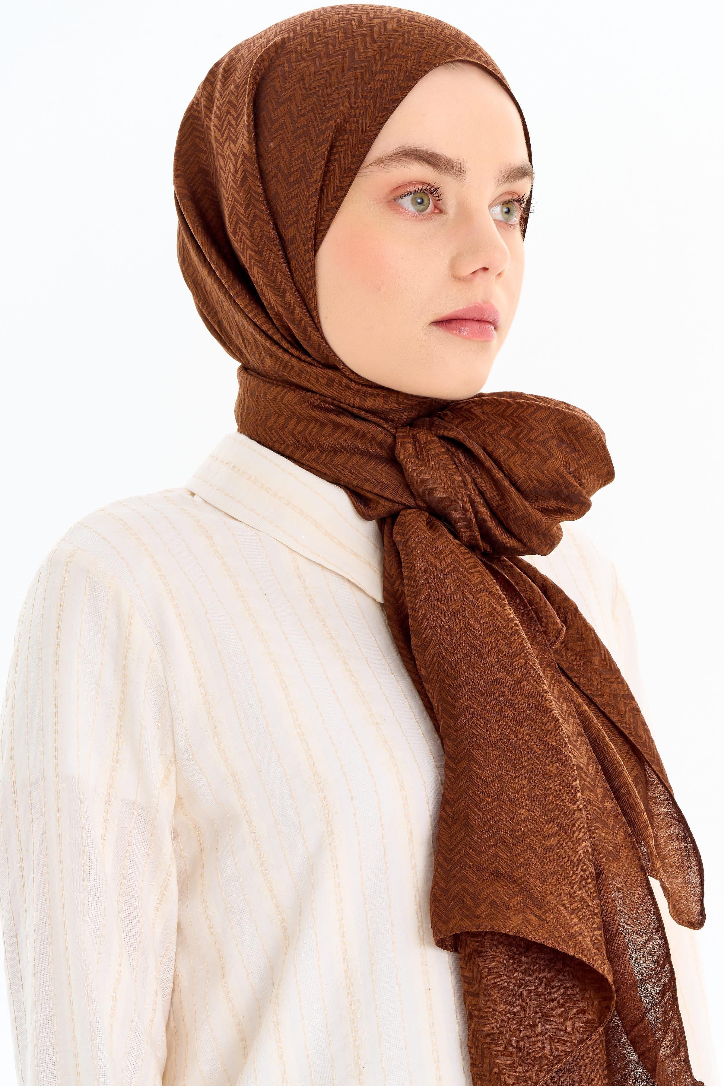 Balıksırtı Desen Viskon Şal - Açık Kahve TUGBA