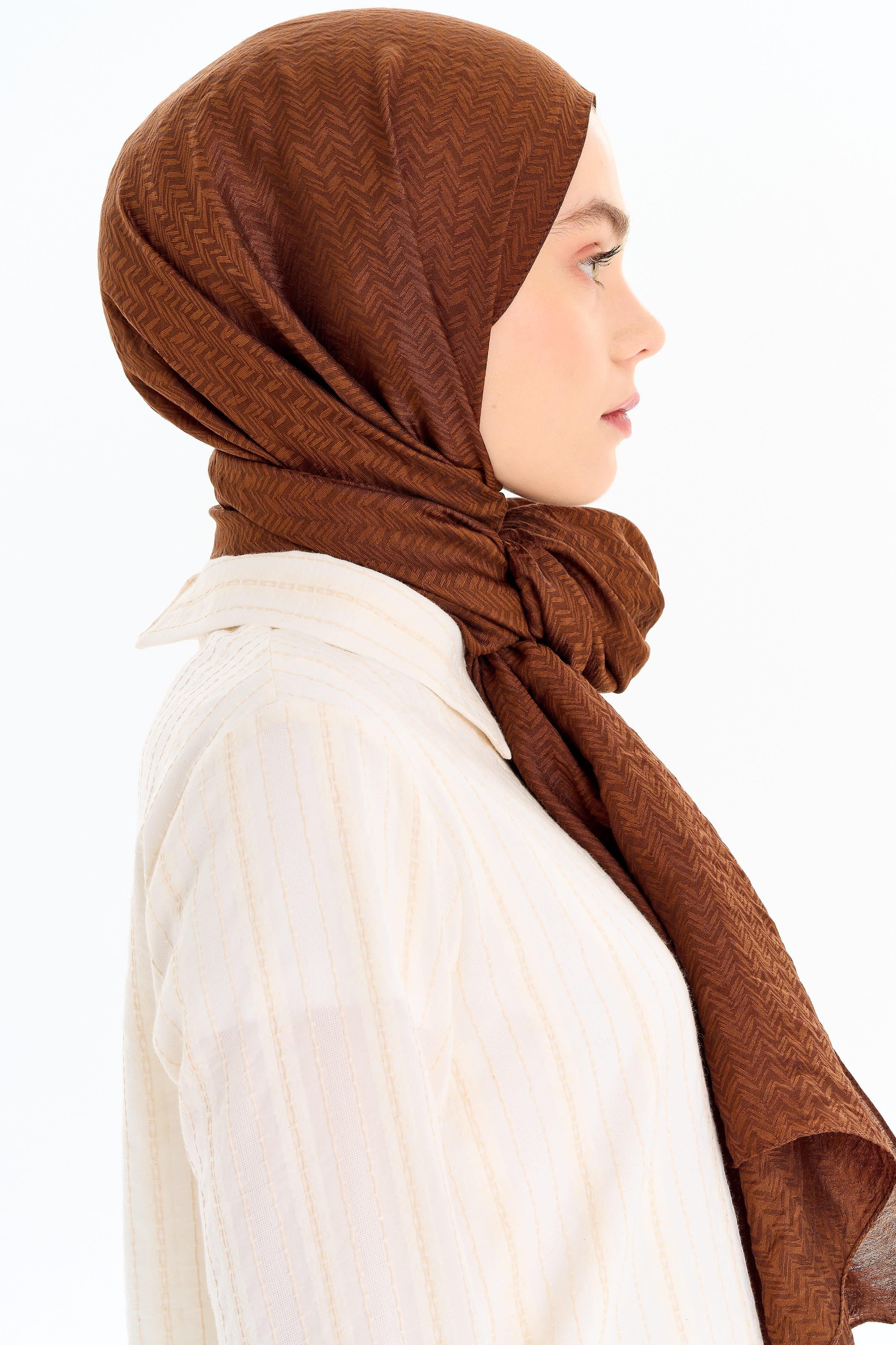 Balıksırtı Desen Viskon Şal - Açık Kahve TUGBA