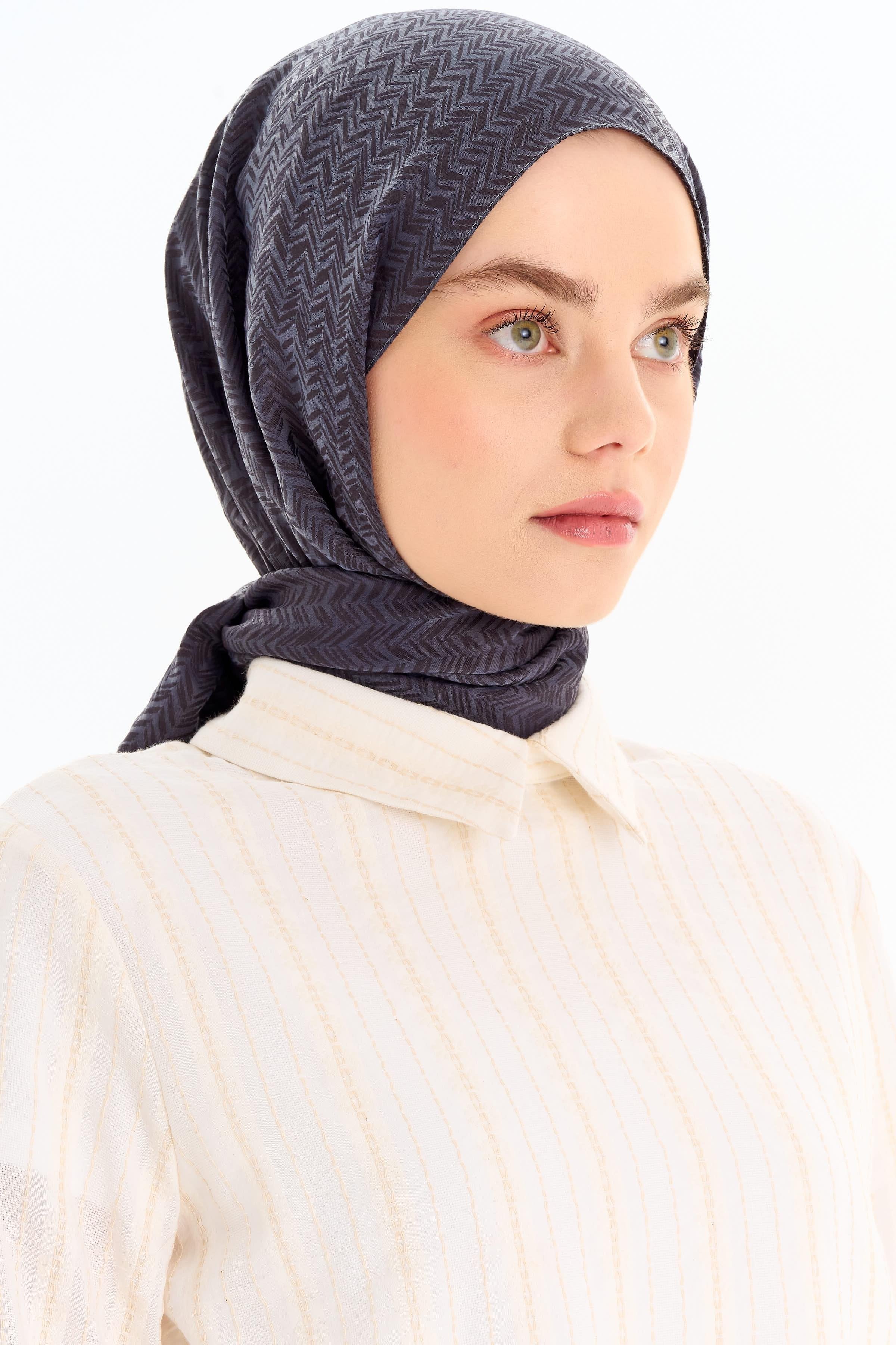 Balıksırtı Desen Viskon Şal - Antrasit TUGBA