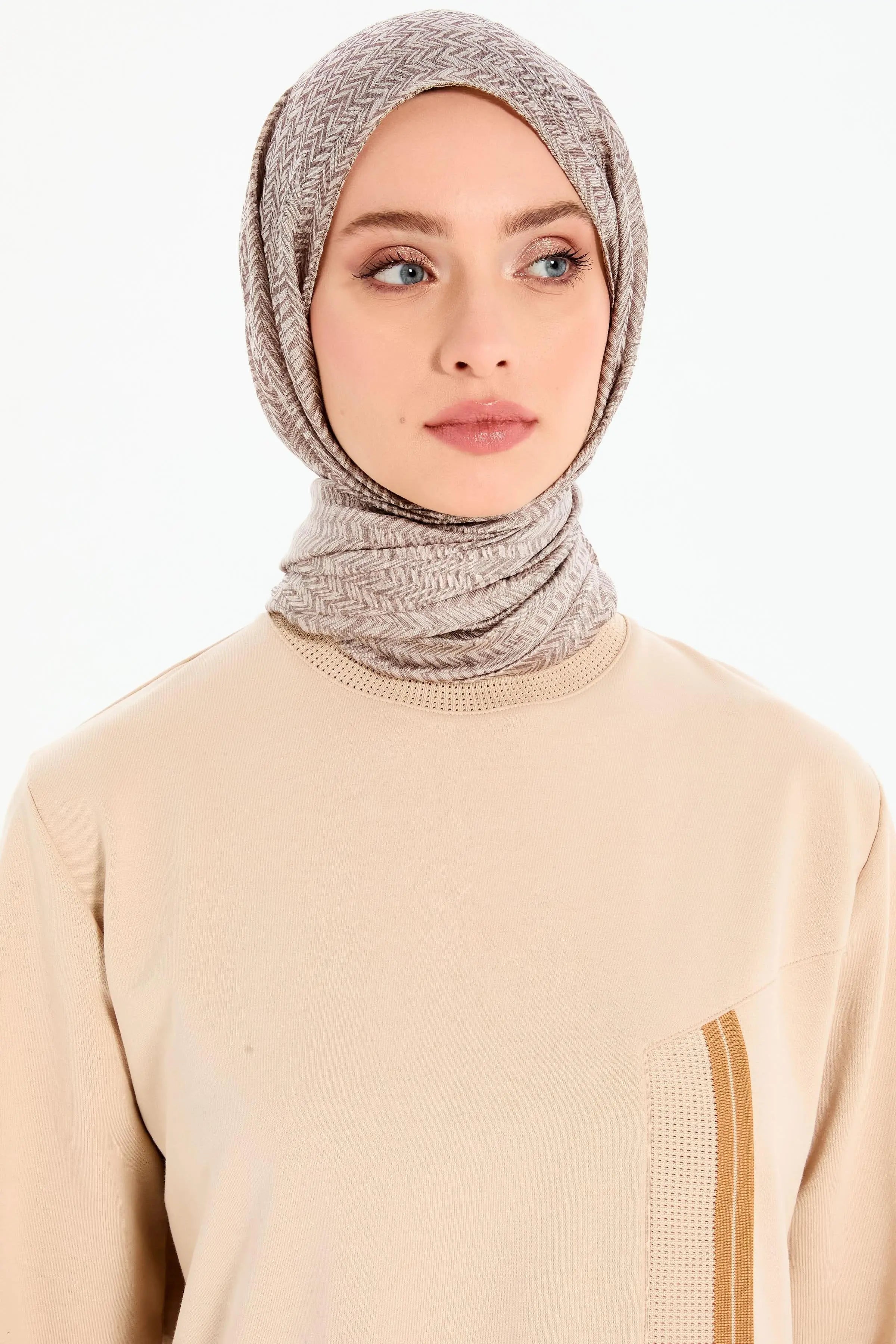 Balıksırtı Desen Viskon Şal - Bej TUGBA