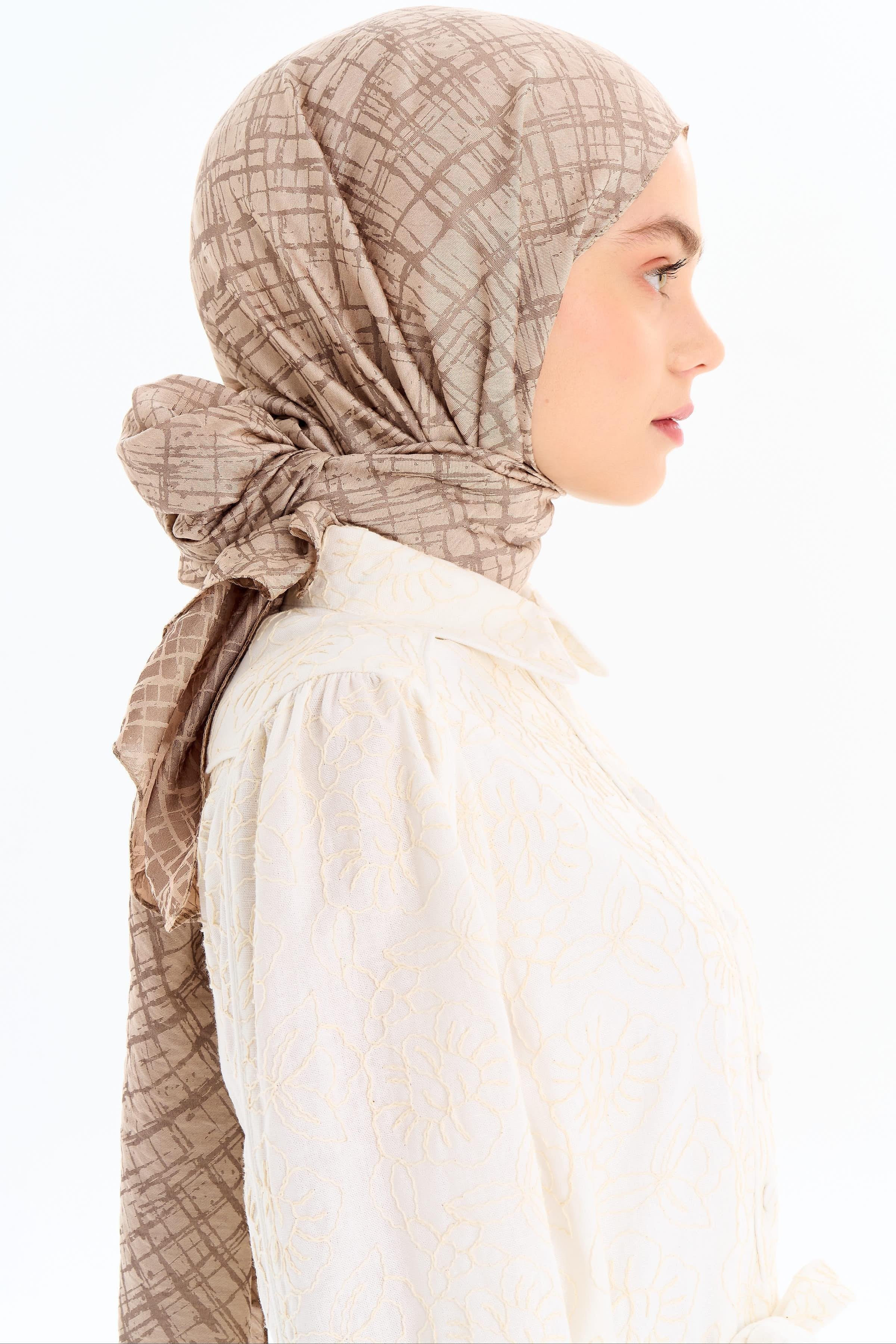 Çizik Desen Viskon Şal - Bej TUGBA