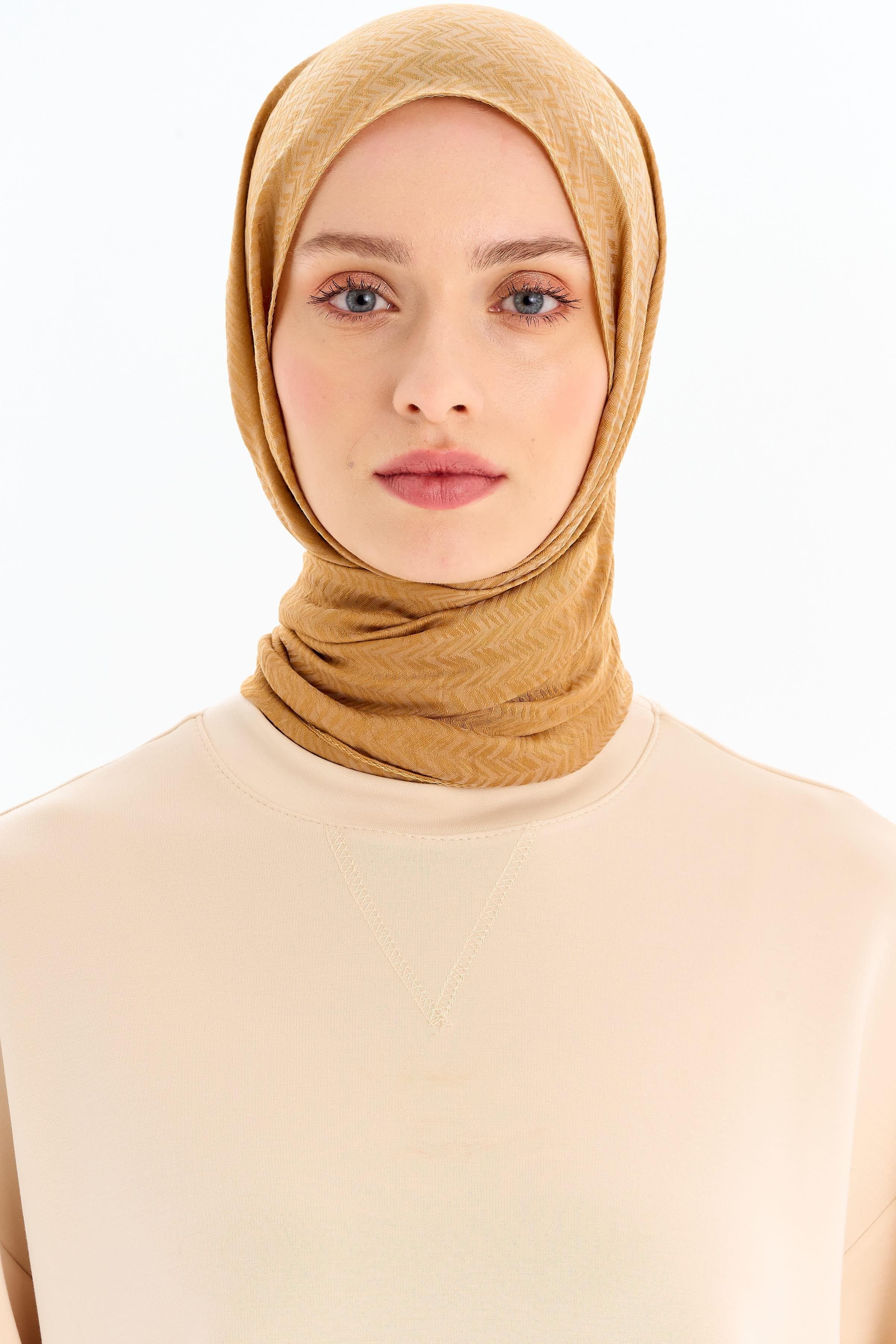 Balıksırtı Desen Viskon Şal - Camel TUGBA