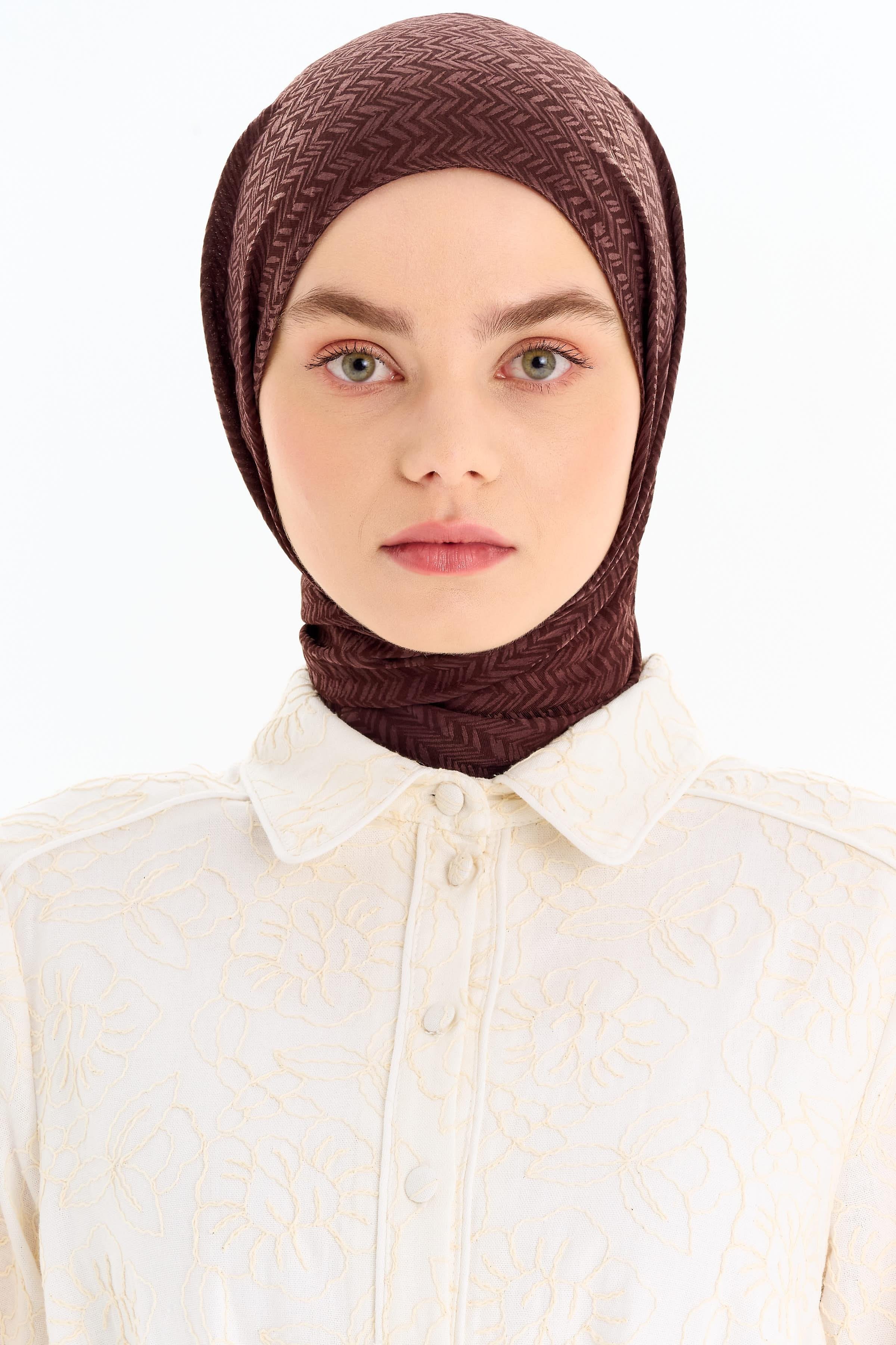 Balıksırtı Desen Viskon Şal - Kahve TUGBA