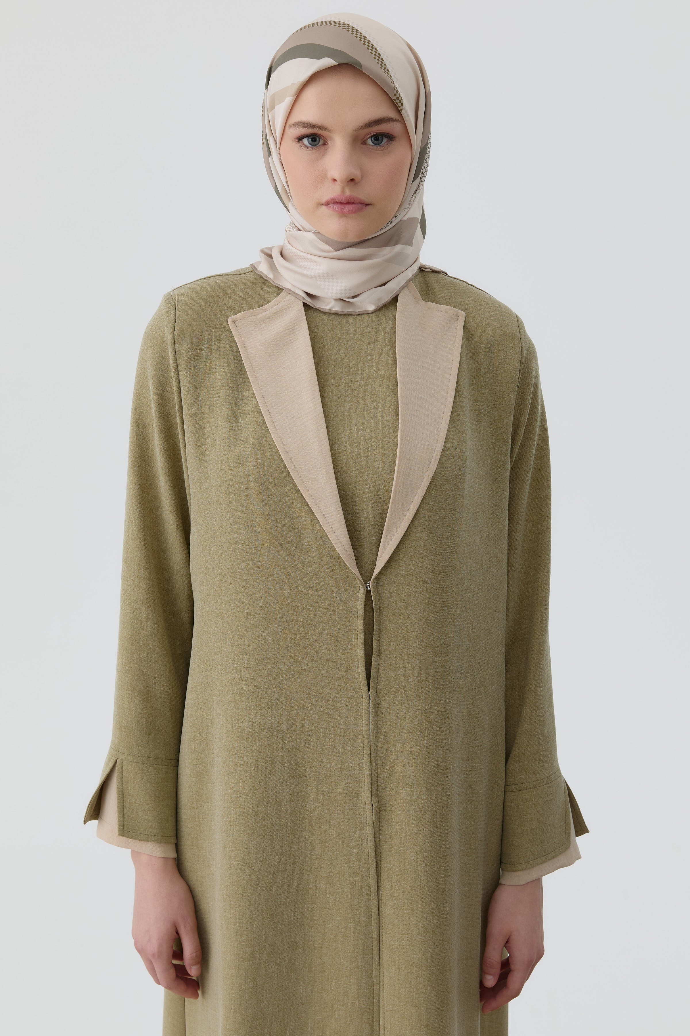 Kalın Çizgi Desenli Stil Eşarp - Bej TUGBA