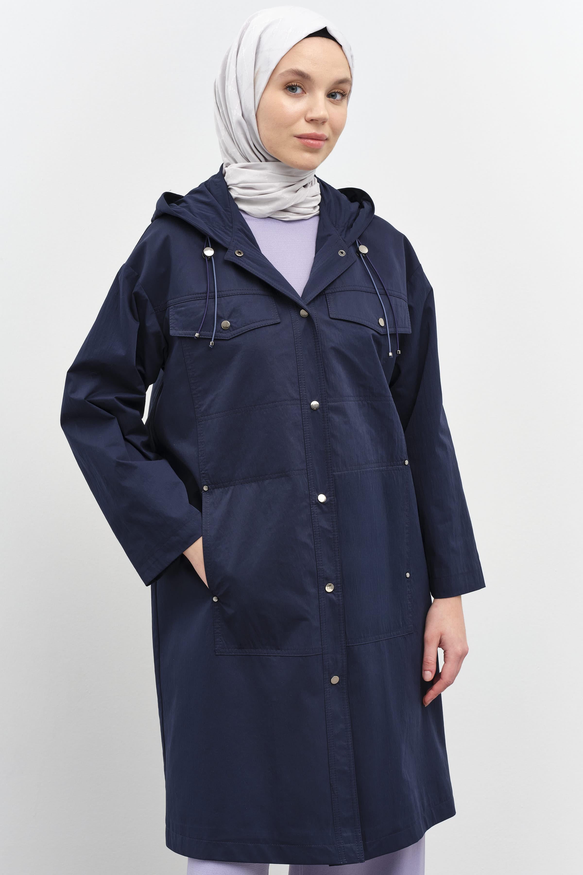 Kapüşonlu Çıtçıt Kapamalı Kap - Lacivert TUGBA